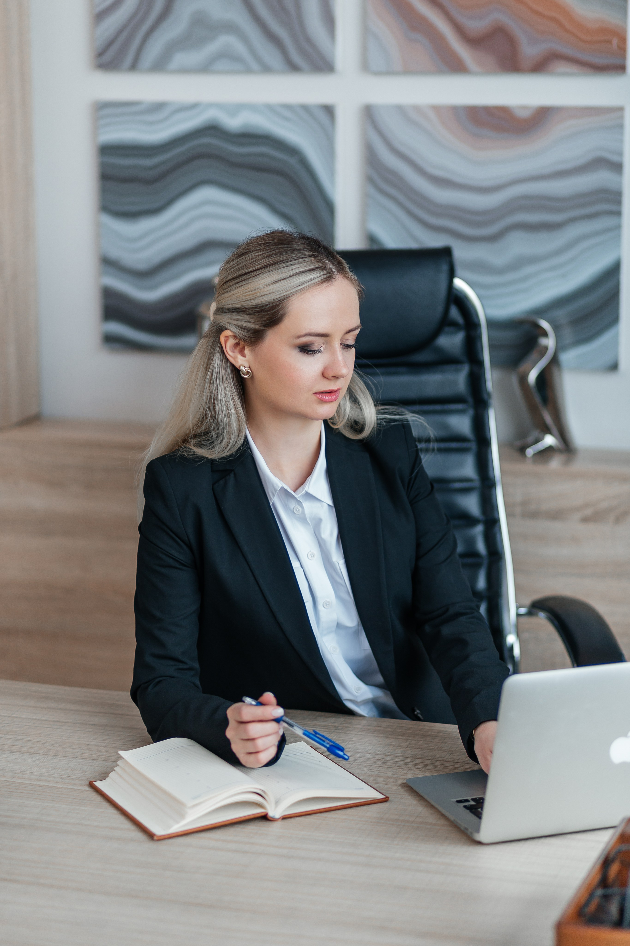 Контент Юрист Маргарита