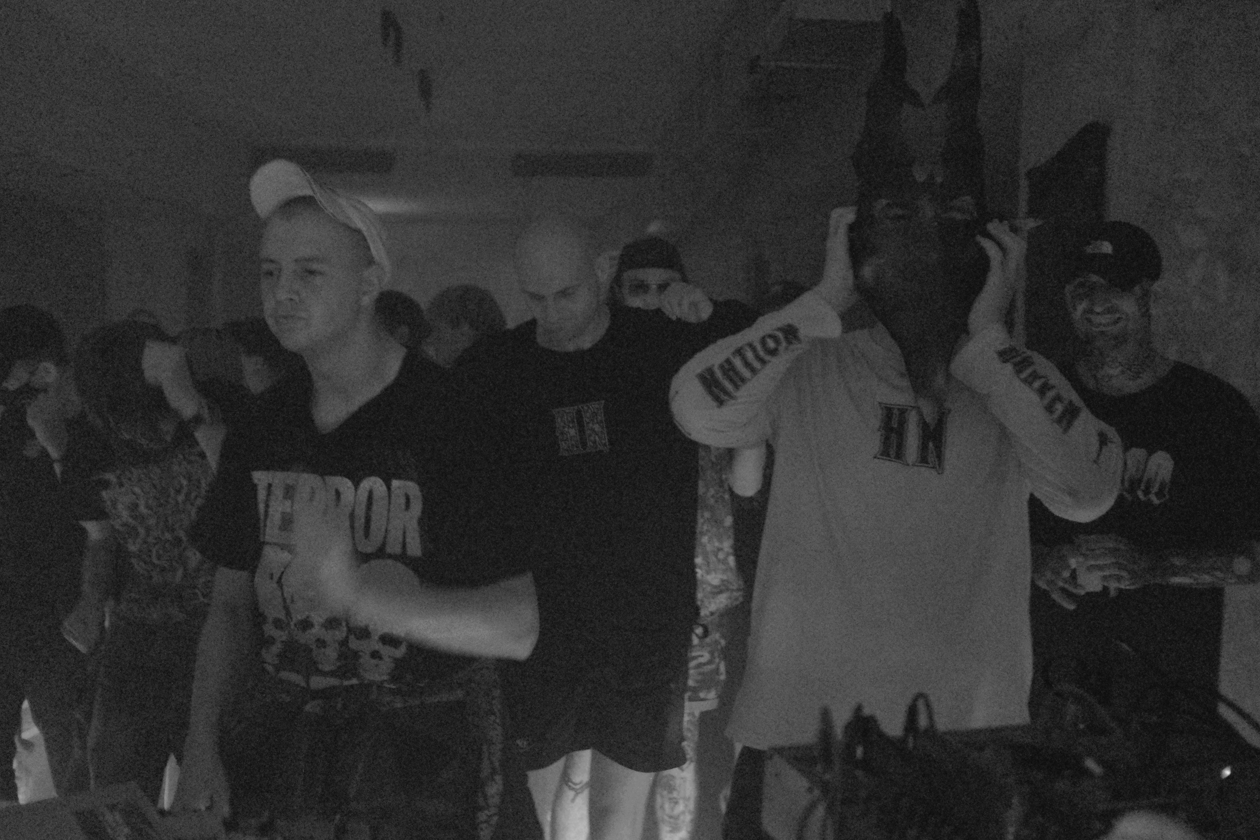 EBASHNYA. 19 июля 2025. Хардкор-габбер туса от команды Башня. Репортажный фотограф в Санкт-Петербурге Даниил Могута