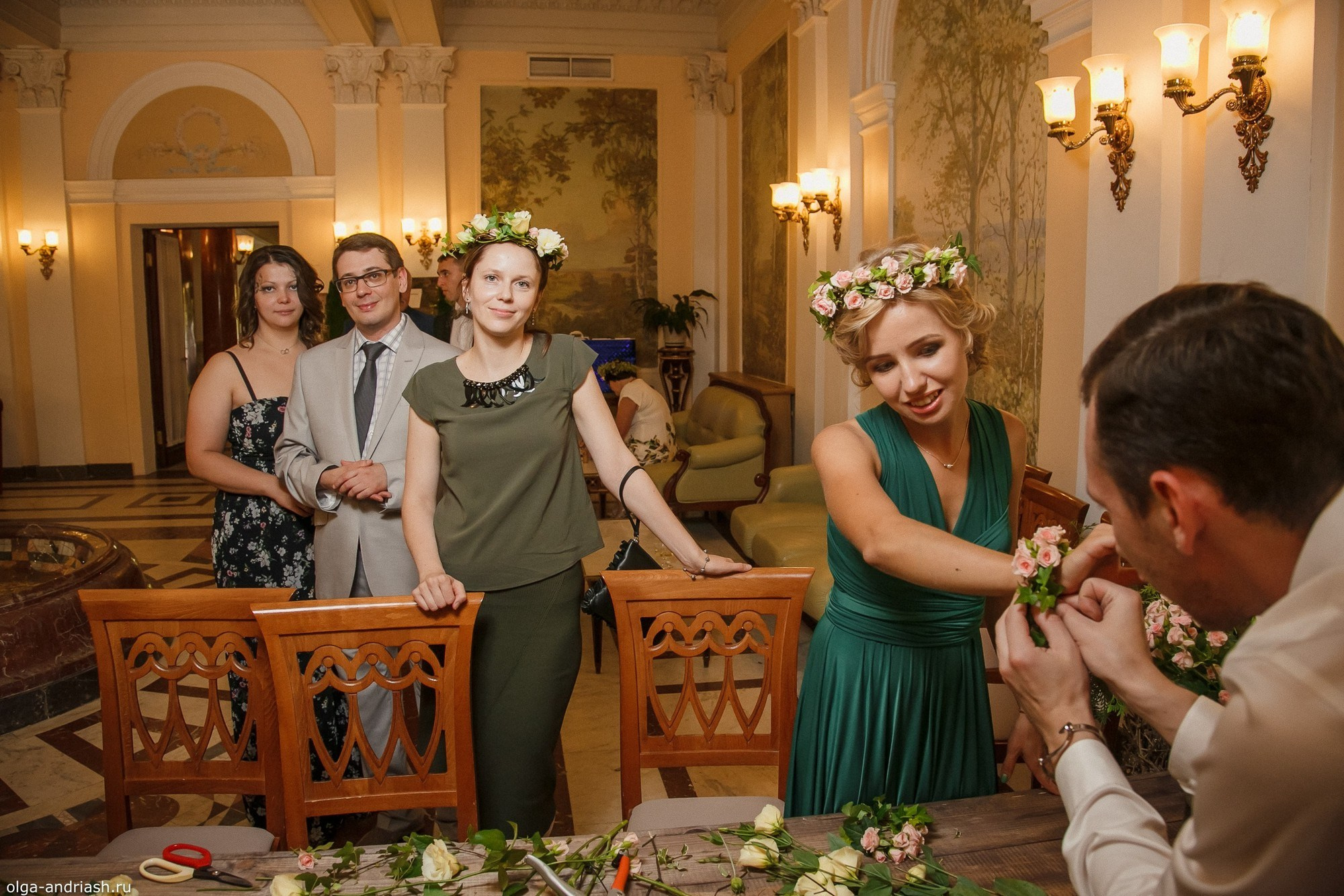 Вечерняя выездная регистрация. Семейный, портретный и свадебный фотограф в Санкт-Петербурге и Москве