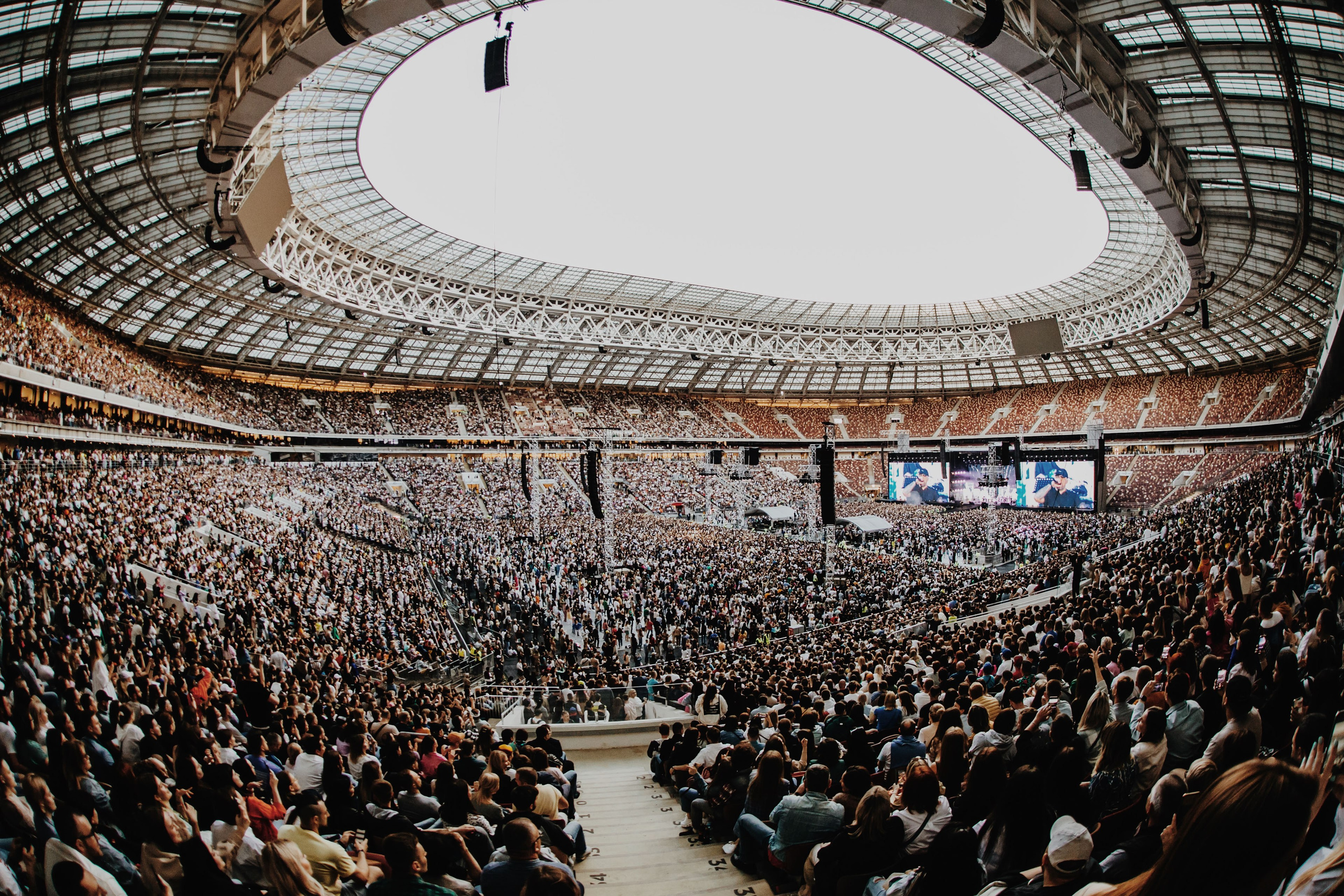 Виталий Кривцов  Музыкальный и концертный фотограф Фотосъёмка артистов, концертов и фестивалей Виталий Кривцов За кулисами музыки в кадре. Репортажный, event, концертный и backstage фотограф из Москвы Виталий Кривцов