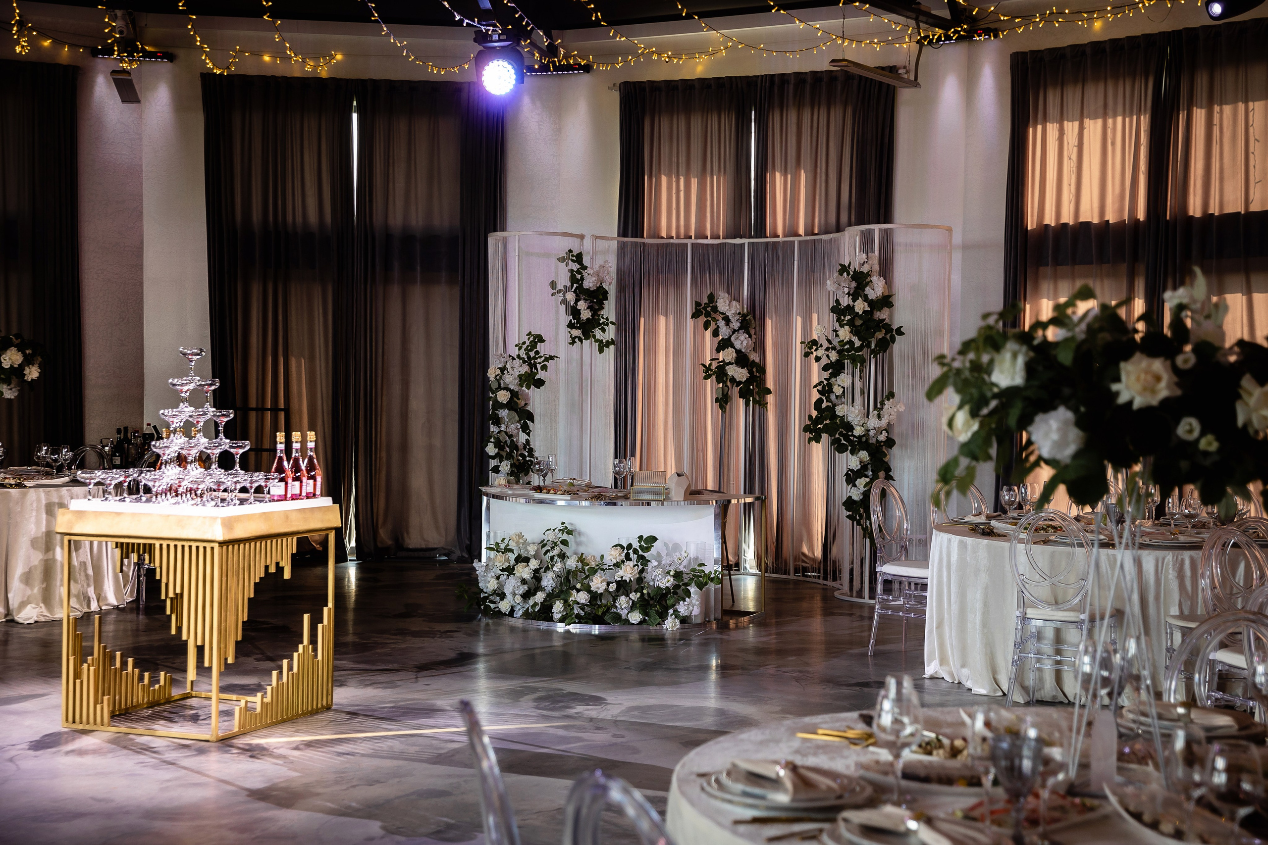 Юля и Александр. Свадебный и семейный фотограф Татьяна Ласкина в Великом Новгороде