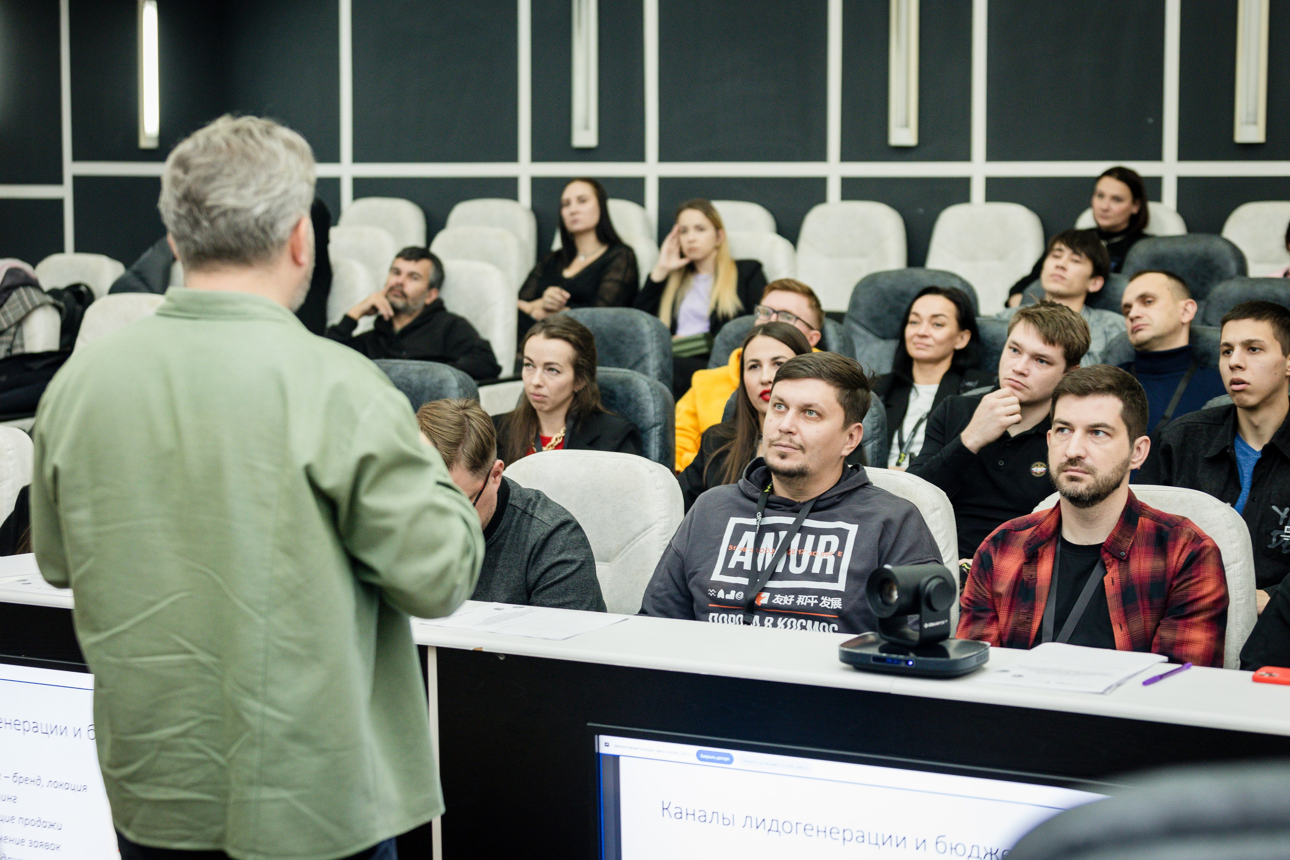 Социальное. Детский фотограф видеограф в Хабаровске Михаил Орлов