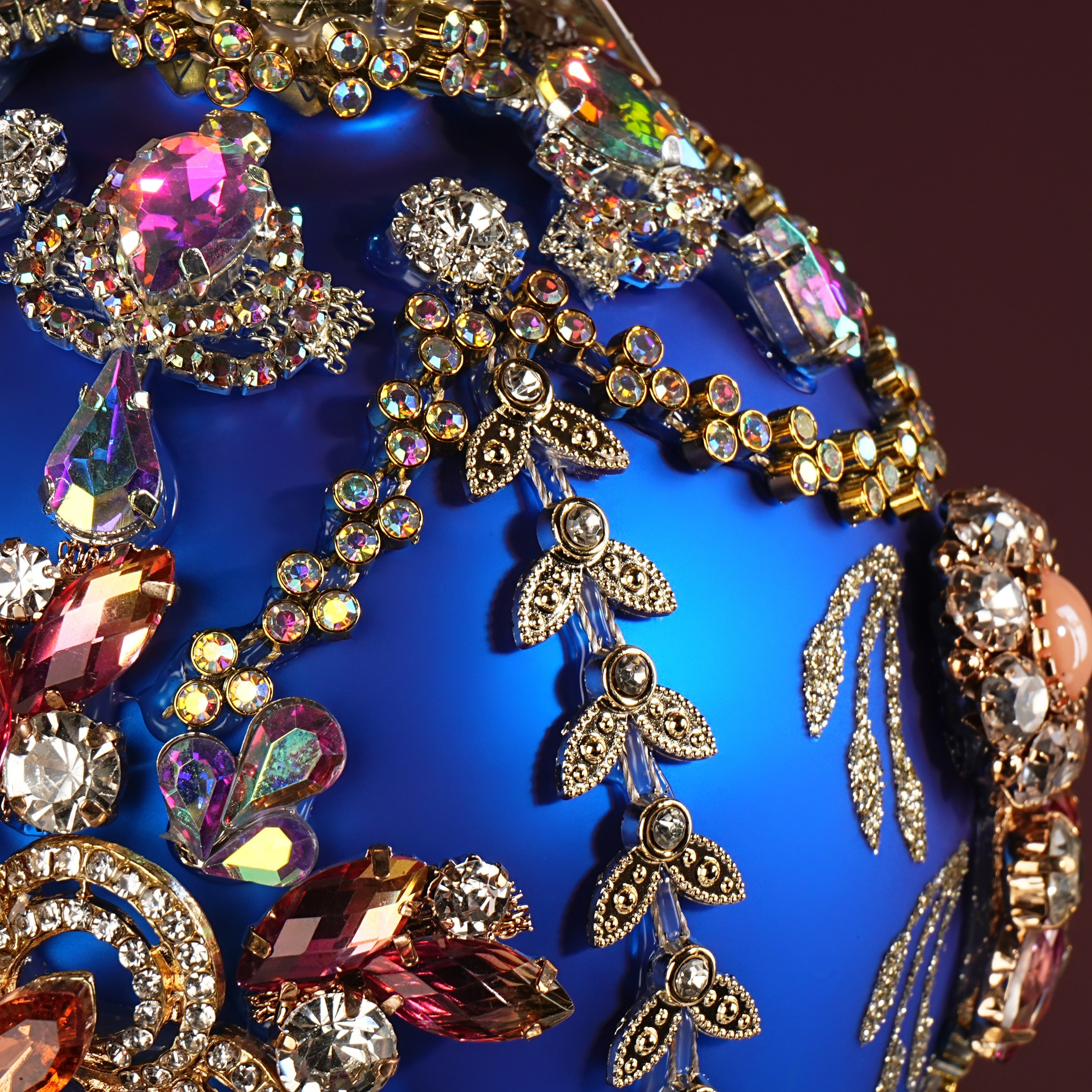 Елочные игрушки и шары. Профессиональный фотограф в Москве и МО