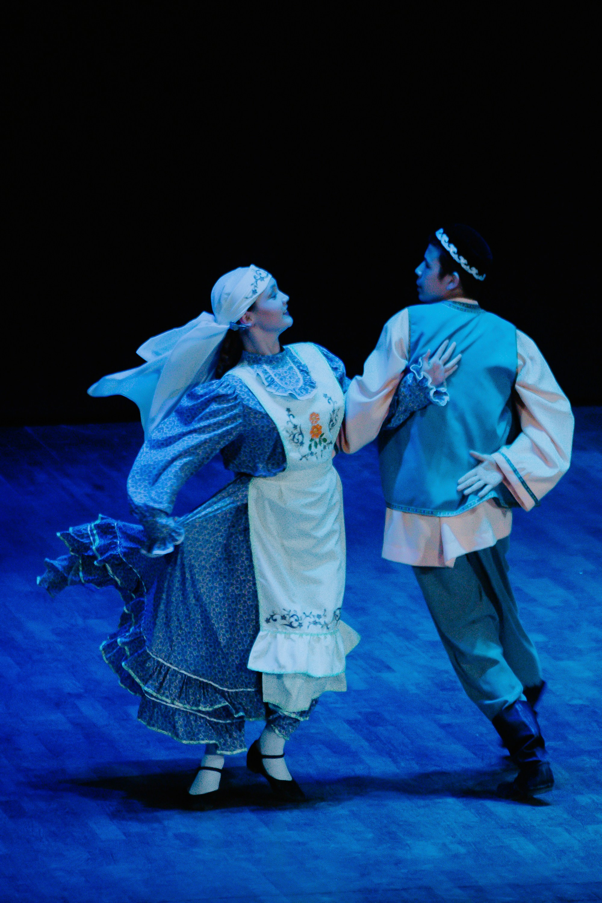 «Уральский сувенир». Концерт танцевальной студии. Фотограф в Челябинске Ополихина Анна