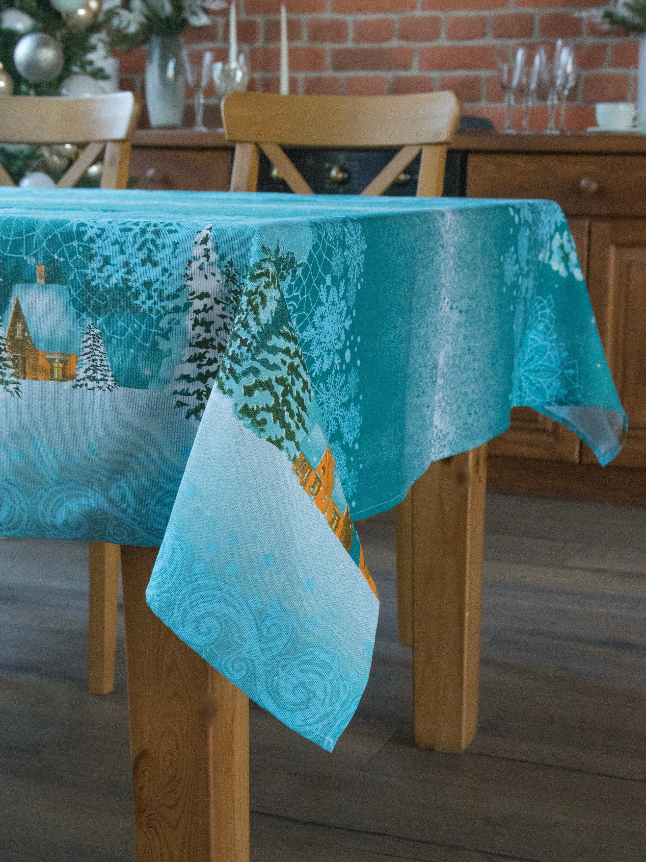 Скатерть новогодняя. Фотостудия для Wildberries Ozon