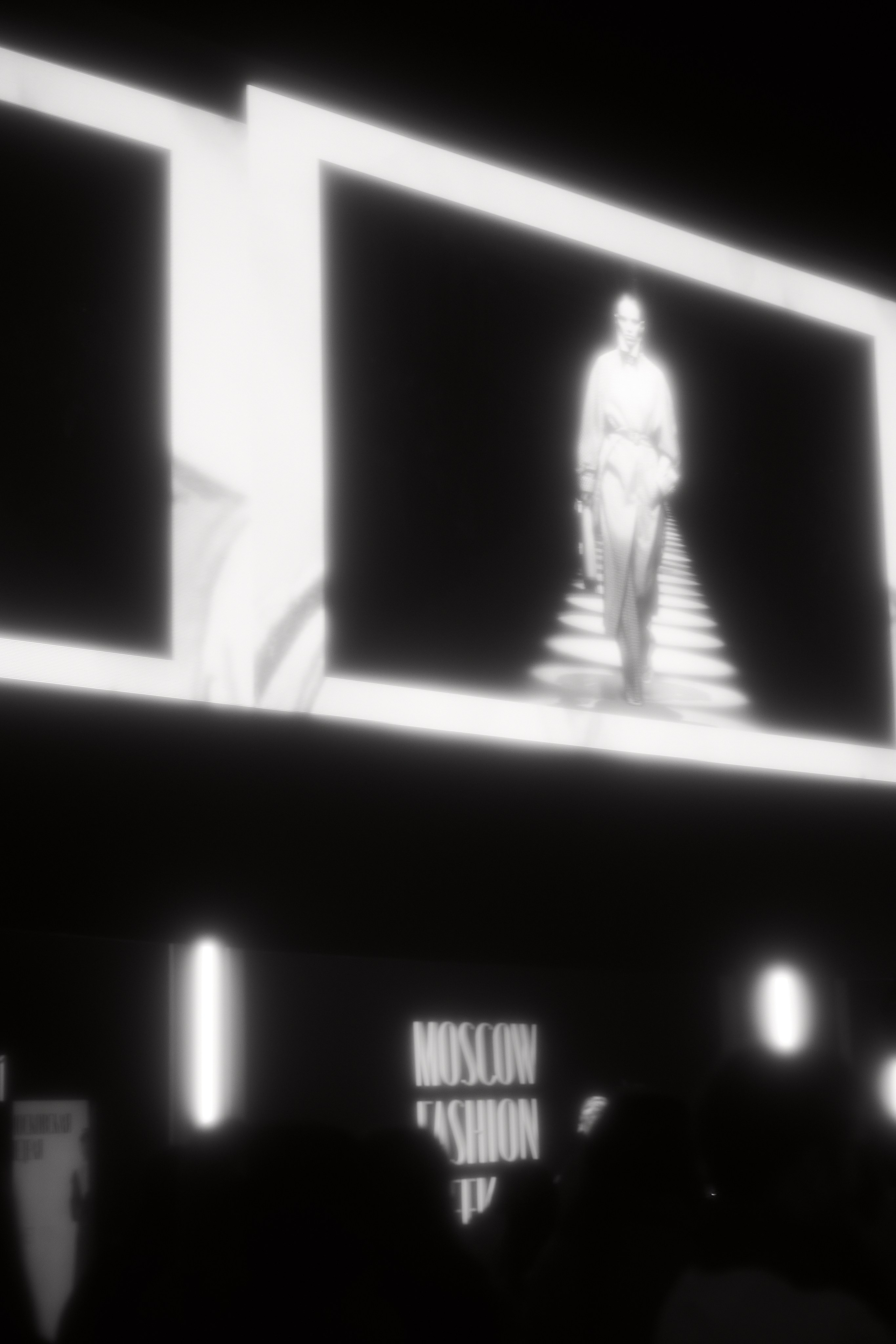 Неделя Моды в Москве Октябрь 24 Бэкстейдж. Фотограф в Мурманске Оксана Черноморец