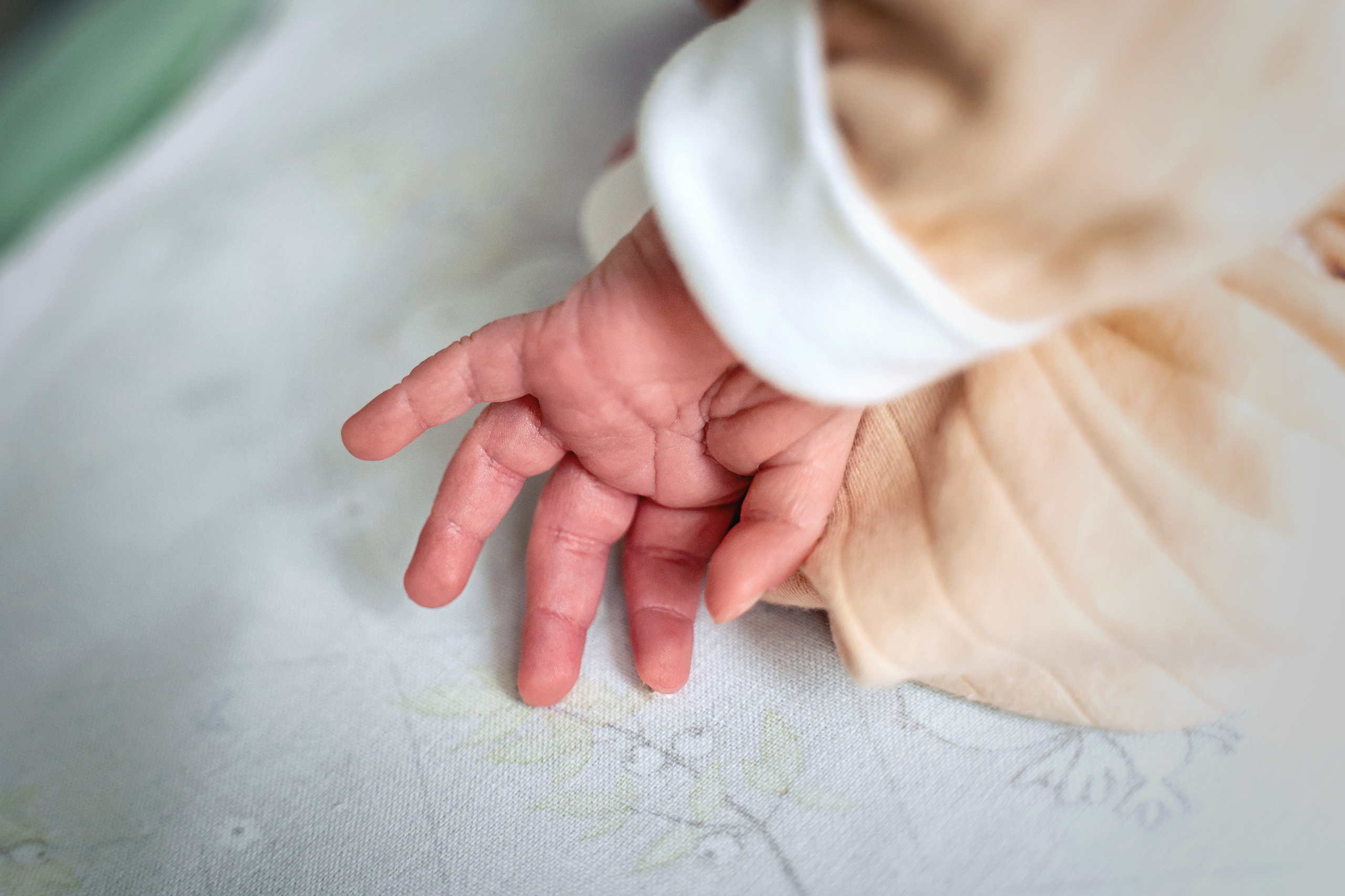 Выписка из роддома 29 им Н. Э. Баумана. Фотограф на выписку из роддома. Фотограф \ Видеограф на Крещение, Венчание Москва| Семейные съемки
