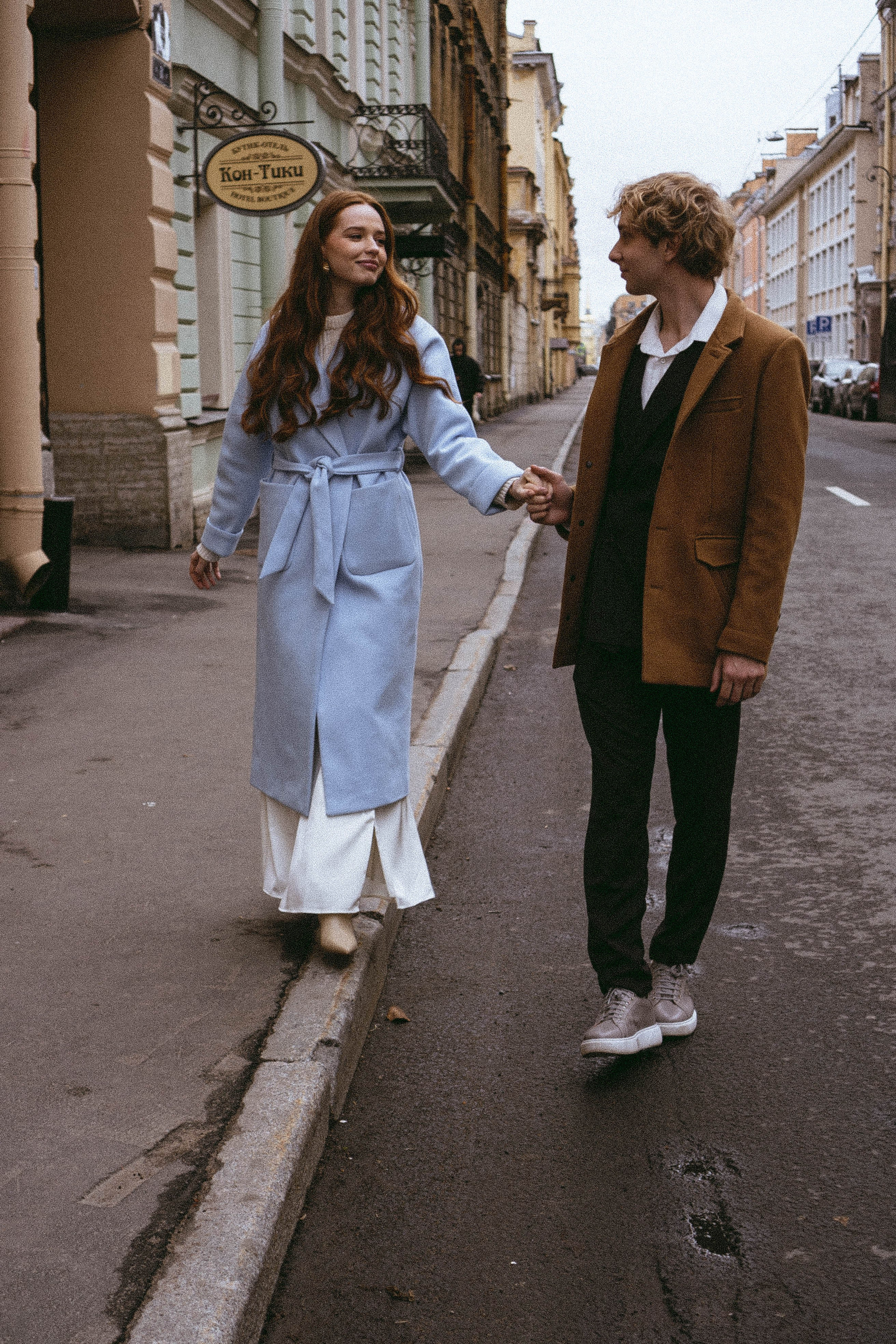 СВАДЕБНАЯ СЬЕМКА В ОТЕЛЕ. СБОРЫ ЖЕНИХА И НЕВЕСТЫ И ТАКЖЕ ТОР И ПОДГОТОВКА К ПРОГУЛКЕ И ПРОГУЛКА ПО ПЕТРОГРАДКЕ. Профессиональный фотограф, Санкт-Петербург — Виктория Богомолова