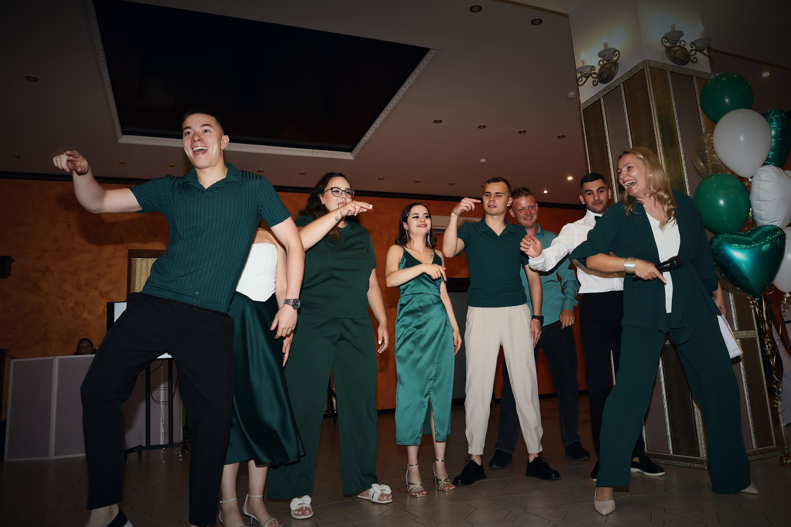 Фотограф на корпоратив, юбилей, свадьбу. Новоуральск, Екатеринбург. Николай Коба