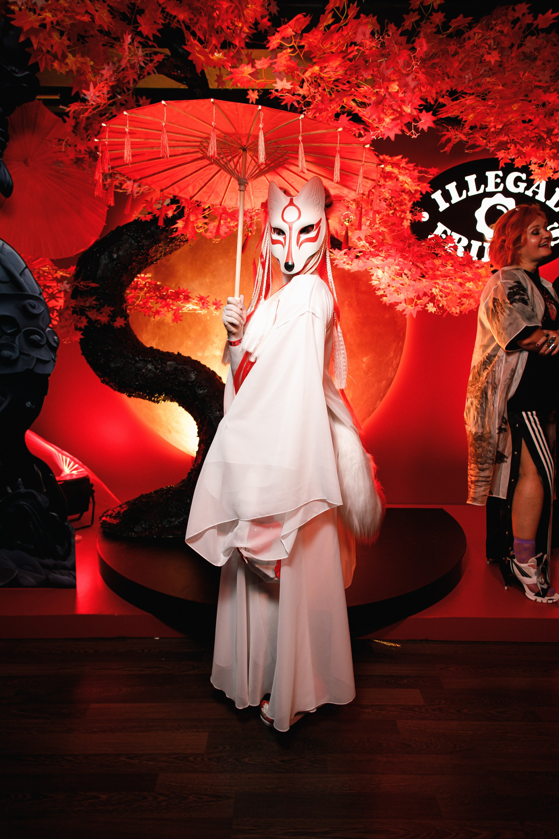 ILLEGAL FRIENDS | ASIA. СВОИ. ФОТООТЧЕТЫ-СОБЫТИЯ-МЕСТА