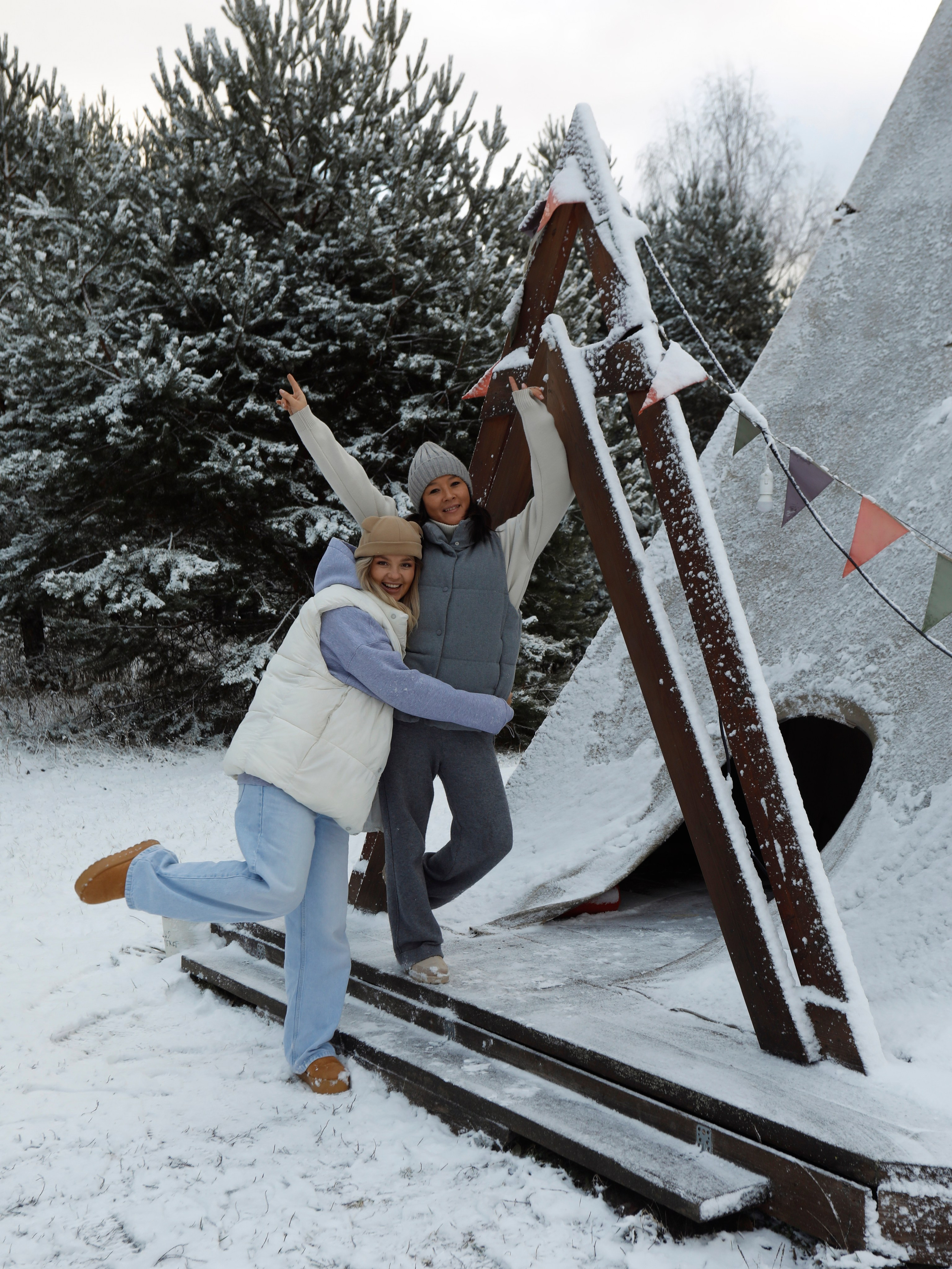 Boho Camp. Elizabeth Marriott