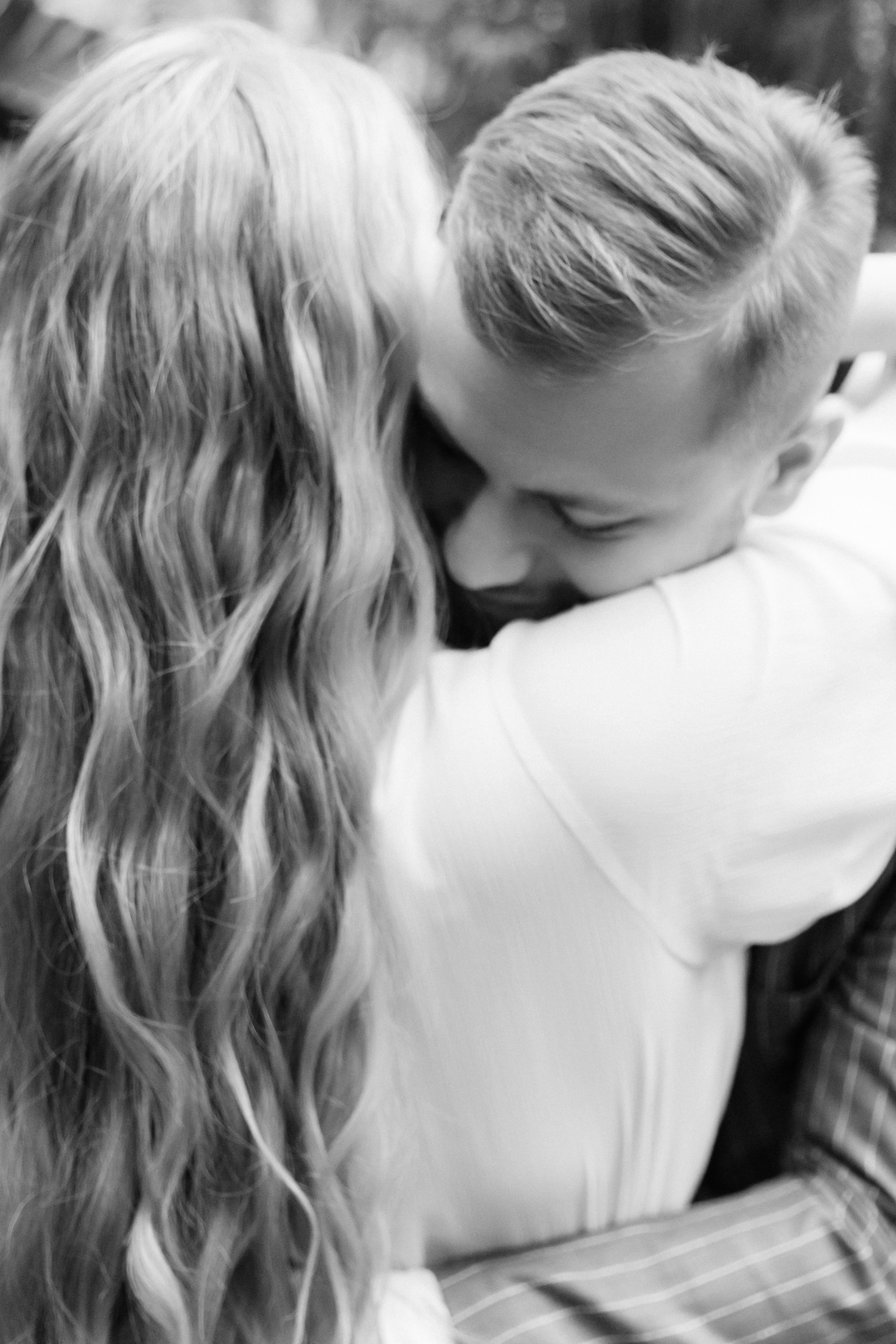 Свадебная фотосессия в Оранжереи Ботанического сада им Цицина. Свадебный и семейный фотограф в Москве Холда Тати