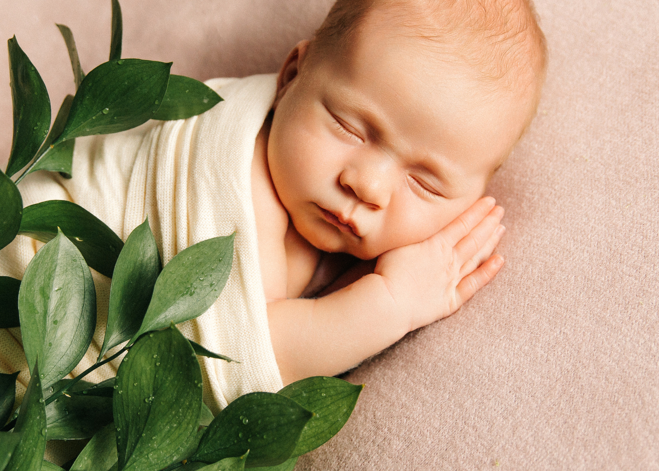 Есения ньюборн. Свадебный и семейный фотограф в Москве Холда Тати
