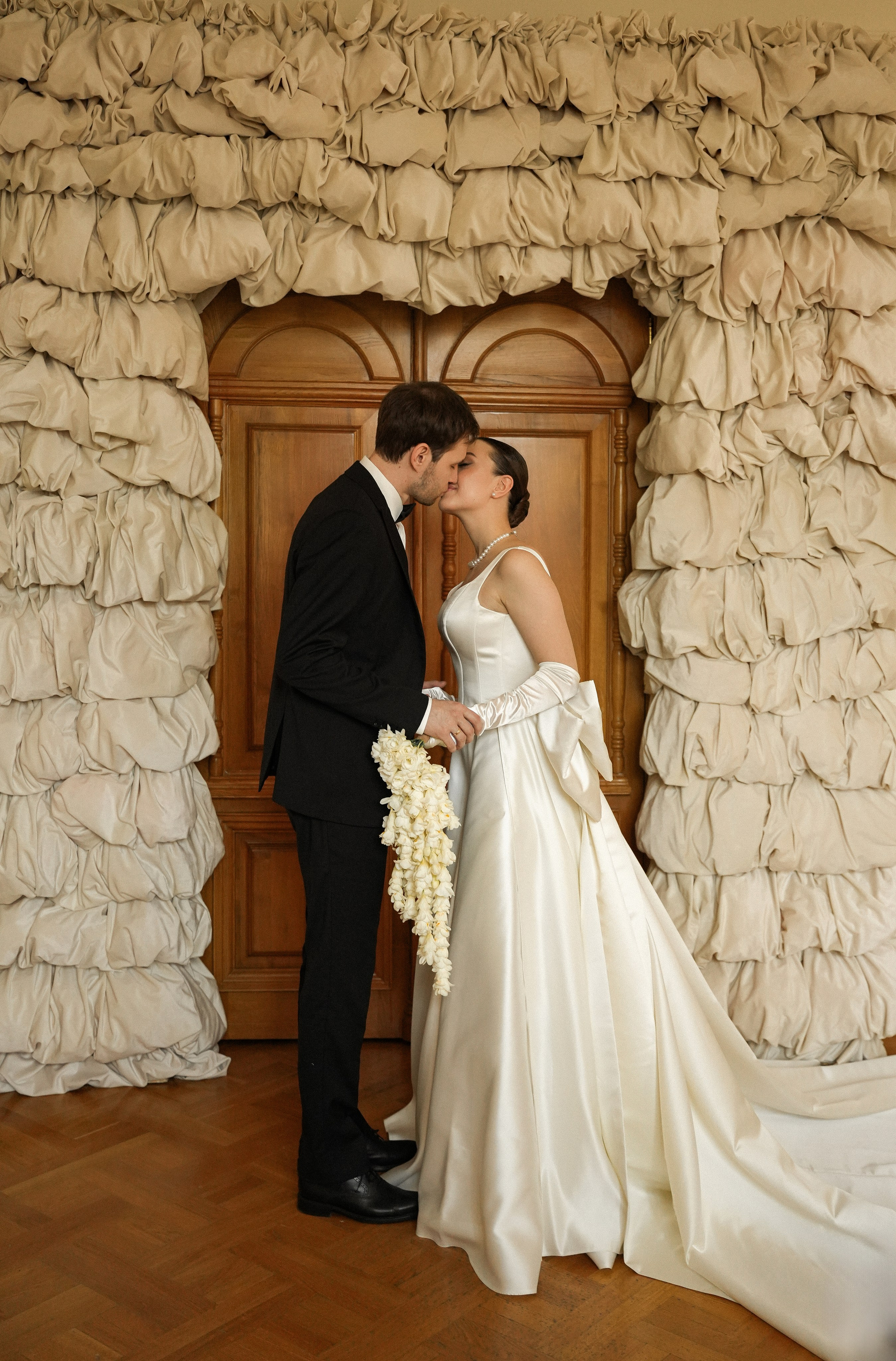 The story of the mansion. Свадебный фотограф и видеограф в Ростове-на-Дону. Максим и Наталья Лебедевы