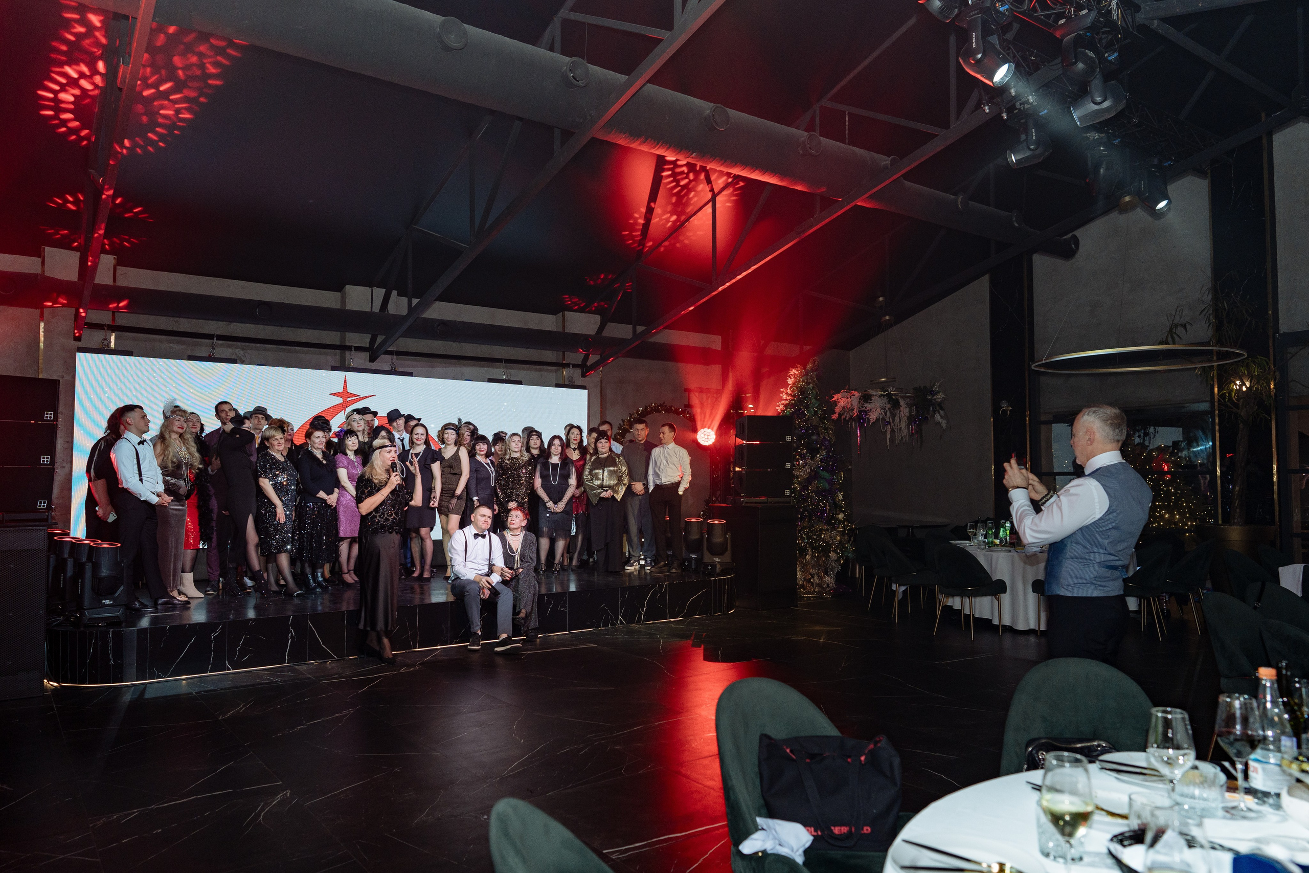 Альбион Тур