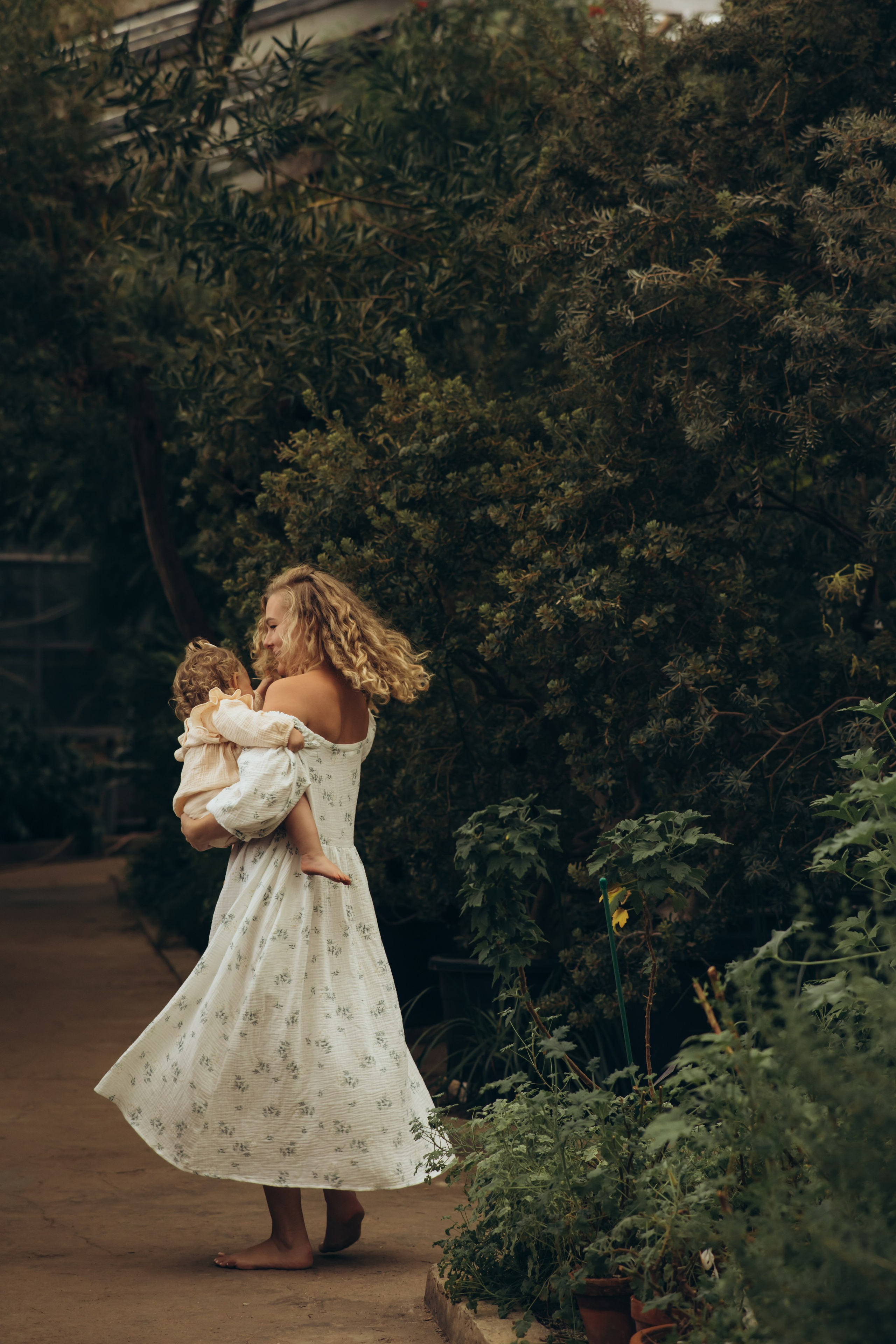 В оранжерее. Семейный фотограф Москва Юлиана Фетисова