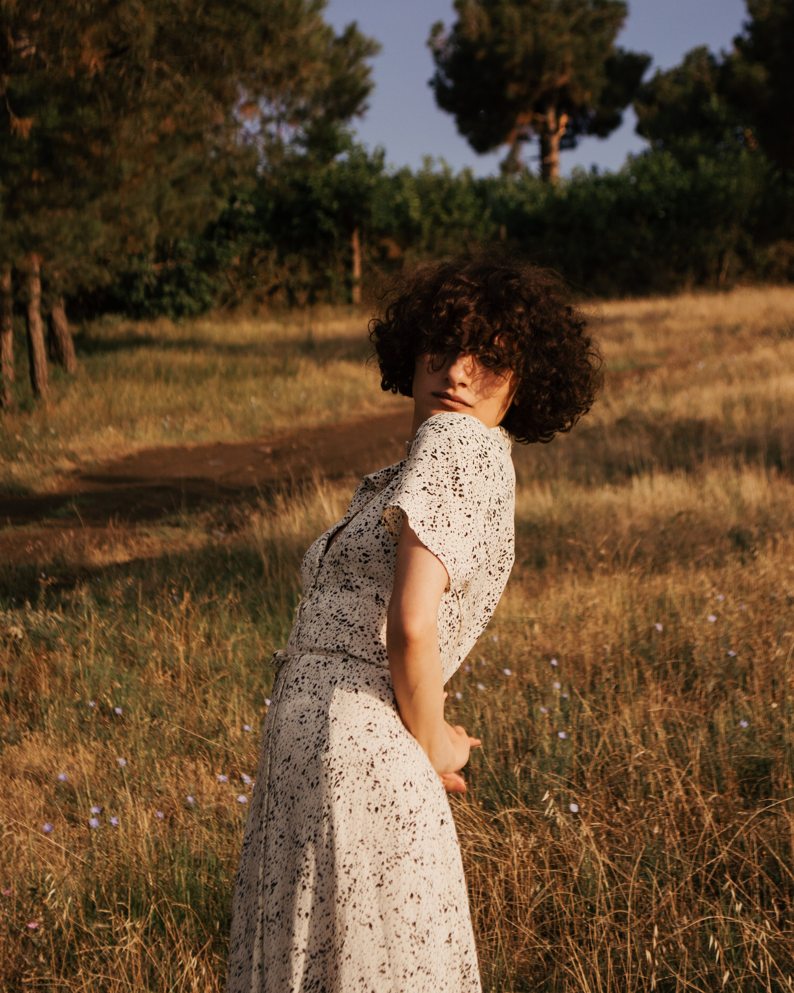 Индивидуальная фотосессия на рассвете. Портретный и свадебный фотограф в Тбилиси • xeniqo