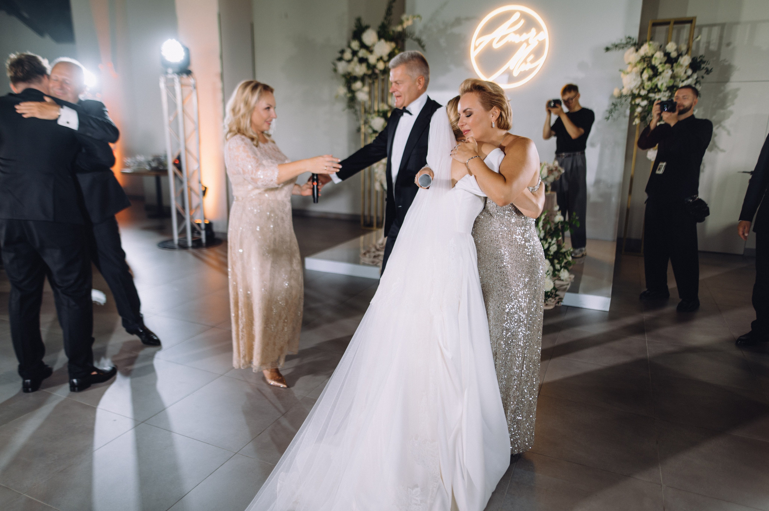 Анна и Макс. Профессиональный фотограф Алексей Васенцев. Минск, СПБ, Москва