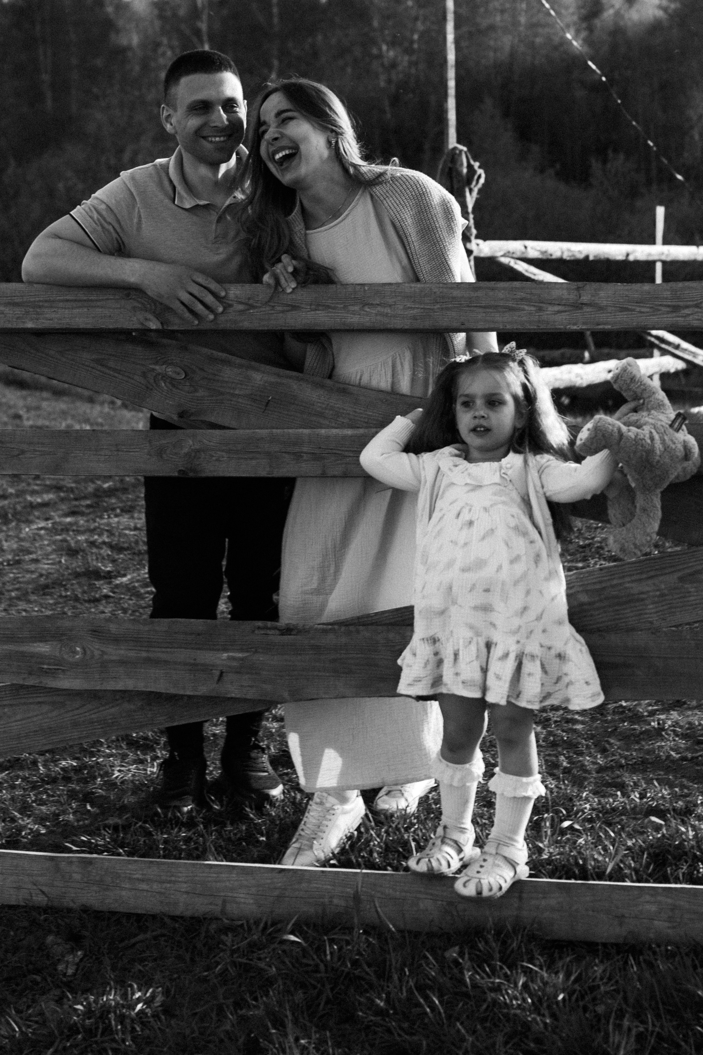 Юля, Стас и Вероника. Семейный фотограф lifestyle в Новосибирске Елена Шпилевая