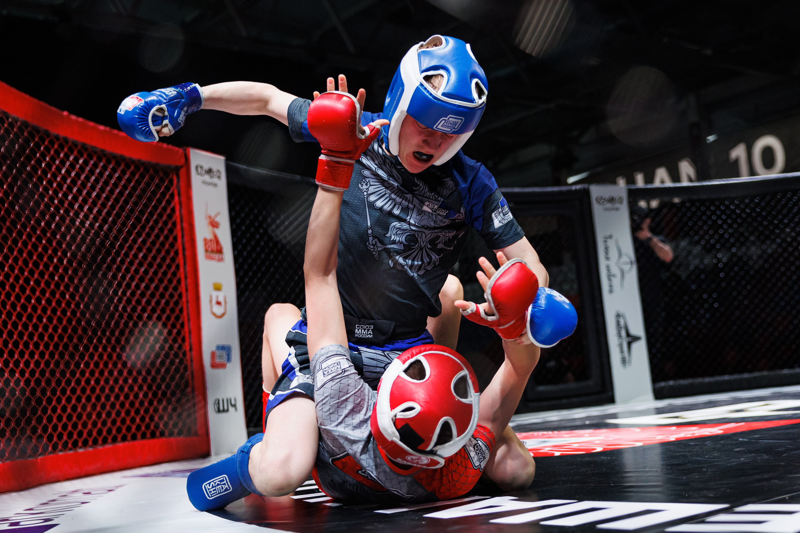 ММА. Спортивный фотограф Денис Веселов в Нижнем Новгороде