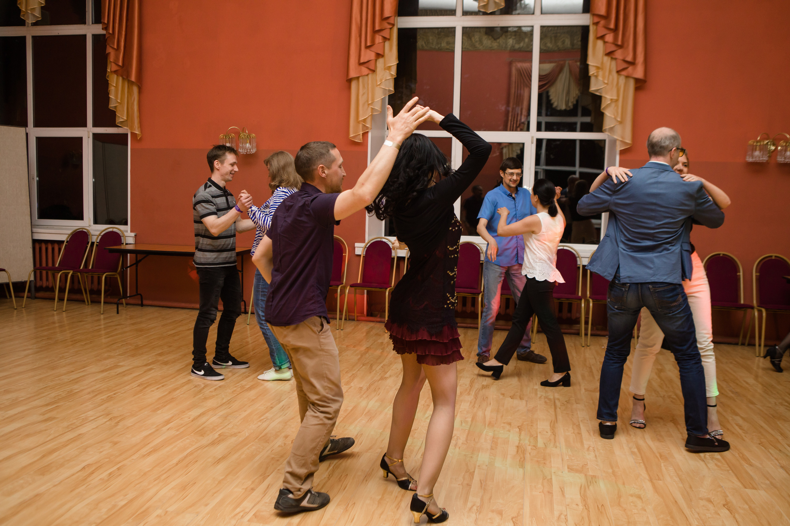 Девичники, корпоративы, юбилеи. Ваш универсальный фотограф Евгения Дунаевская