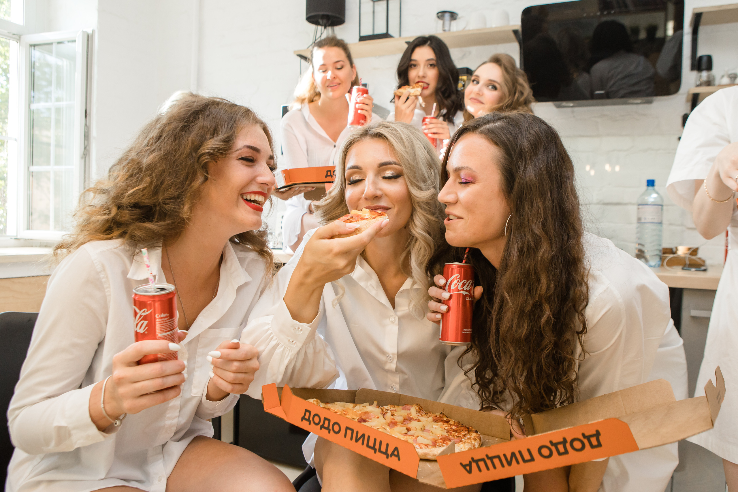 Девичники, корпоративы, юбилеи. Ваш универсальный фотограф Евгения Дунаевская