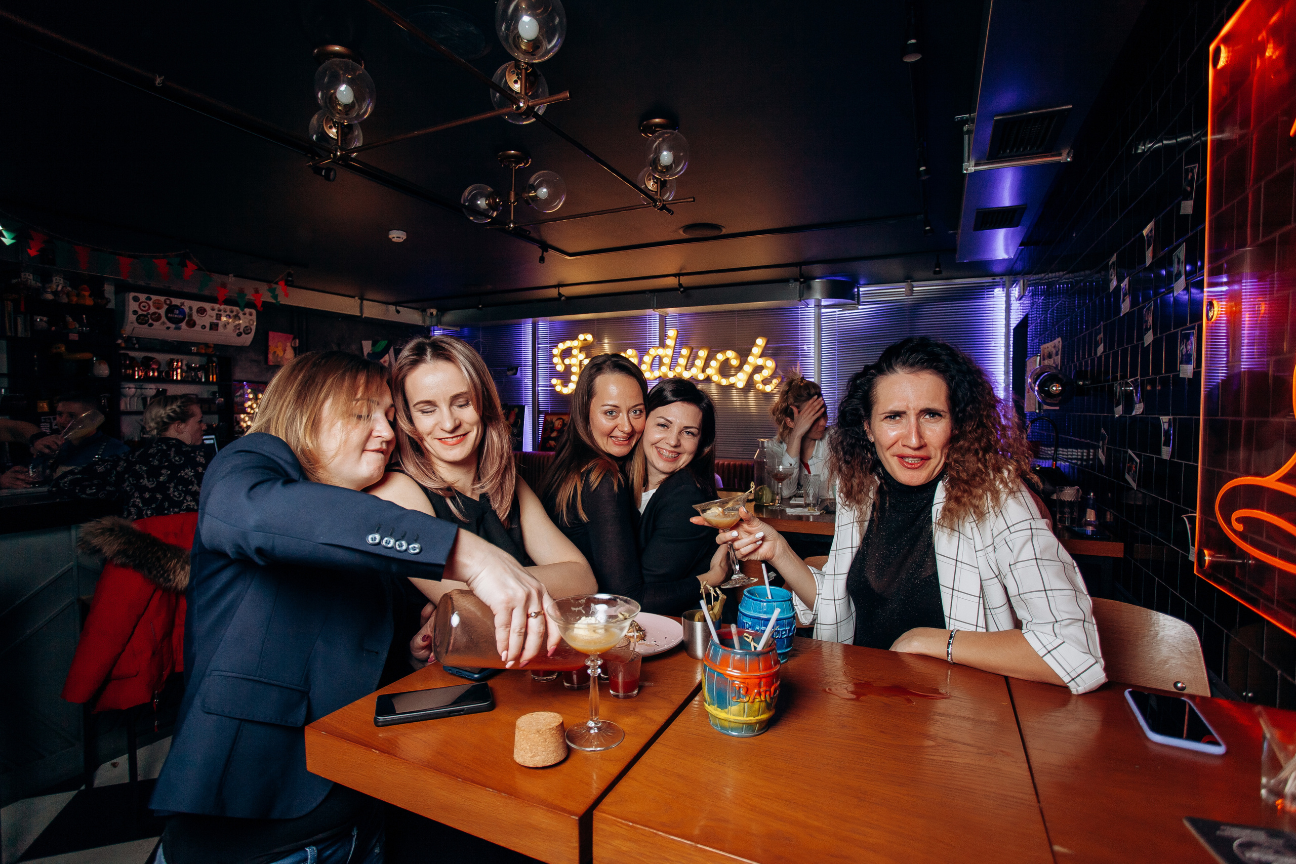 Девичники, корпоративы, юбилеи. Ваш универсальный фотограф Евгения Дунаевская