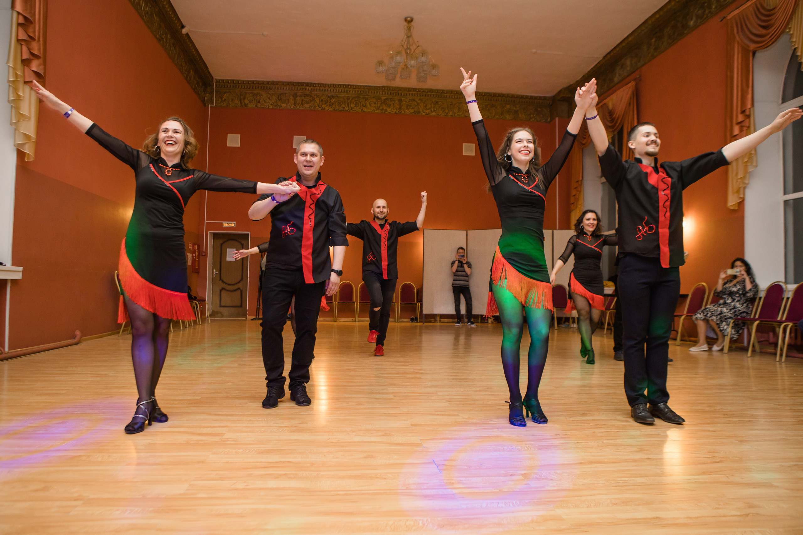 Девичники, корпоративы, юбилеи. Ваш универсальный фотограф Евгения Дунаевская