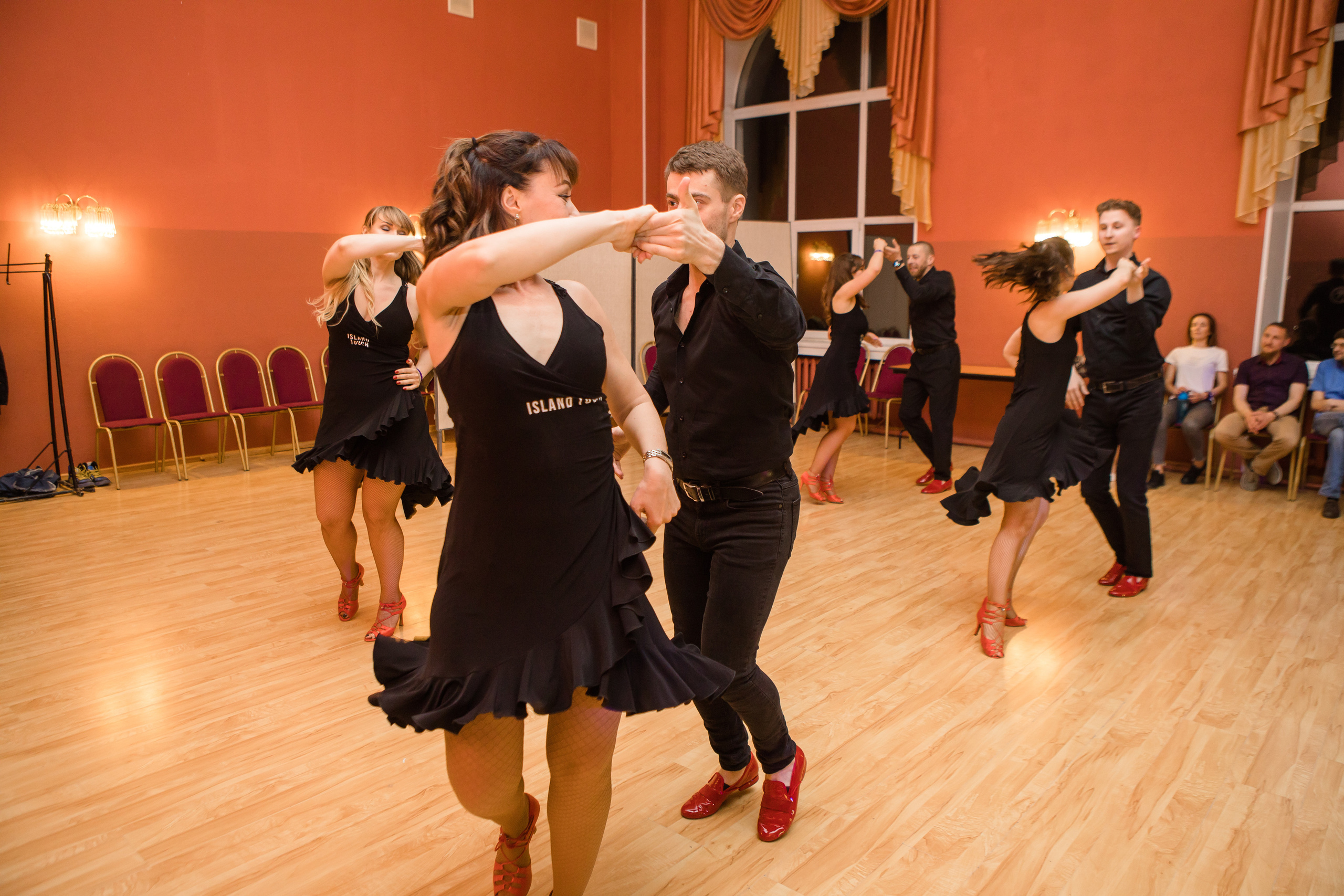 Девичники, корпоративы, юбилеи. Ваш универсальный фотограф Евгения Дунаевская