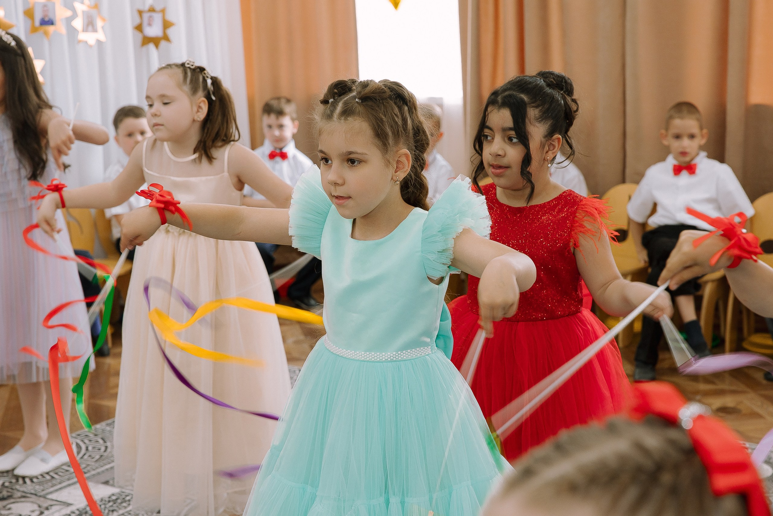 Выпускной в ДС 26. Выпускные альбомы Натальи Бутко: Новороссийск, Анапа, Геленджик