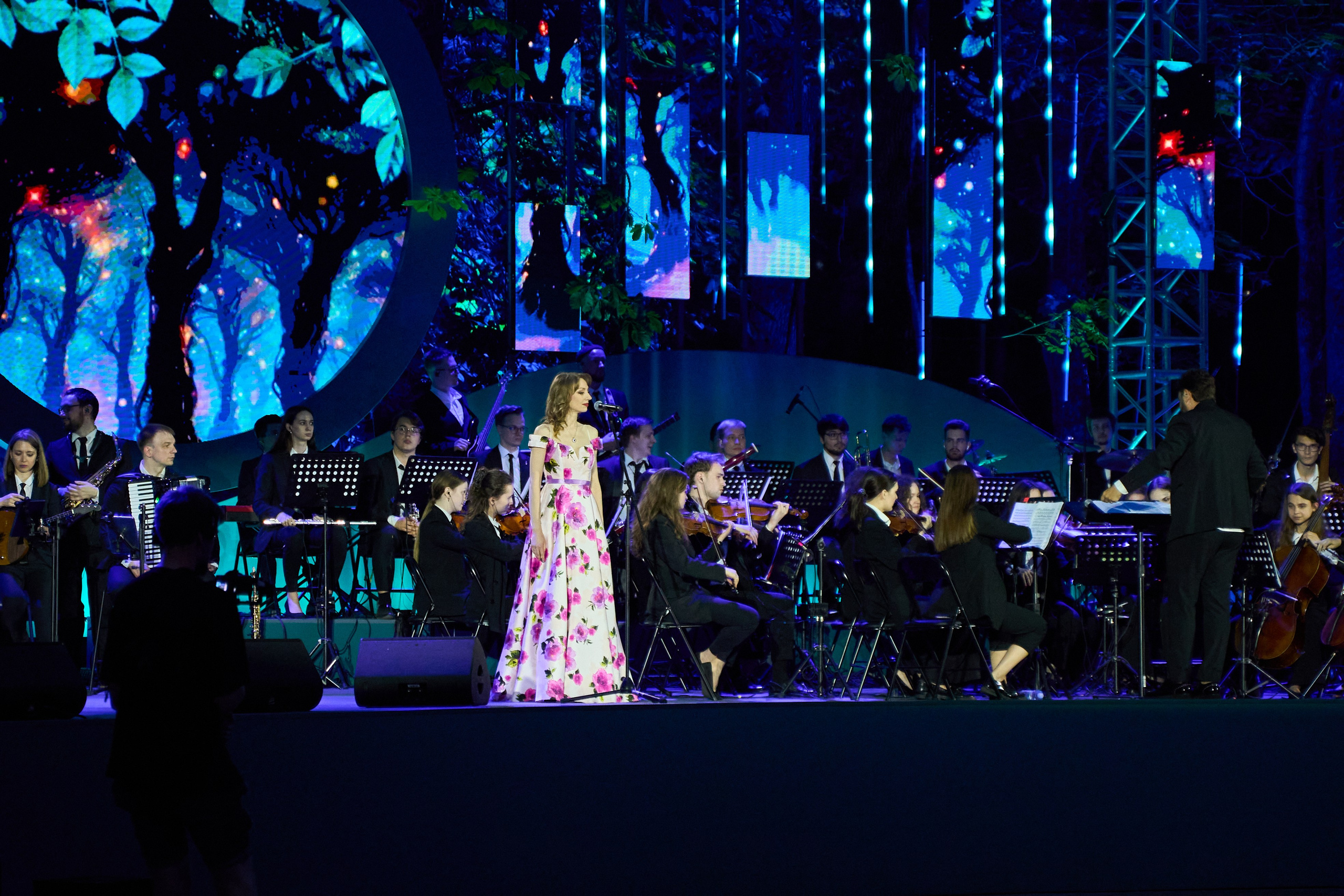 Сбербанк открытие фонтана. Услуги фотографа в Смоленске. Фотограф на свадьбу