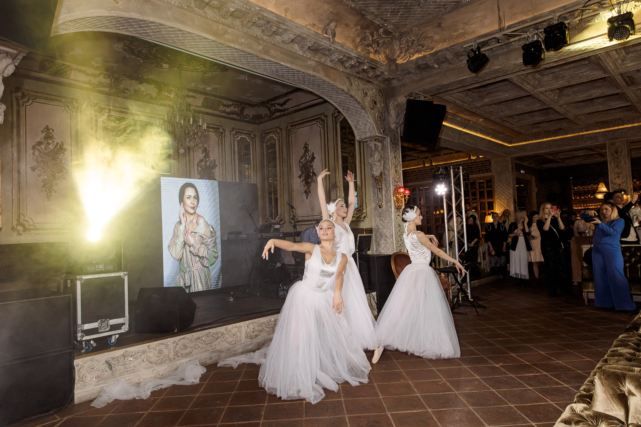 Свадебная выставка. Свадебный и семейный фотограф в Челябинске Юлия Ишимова