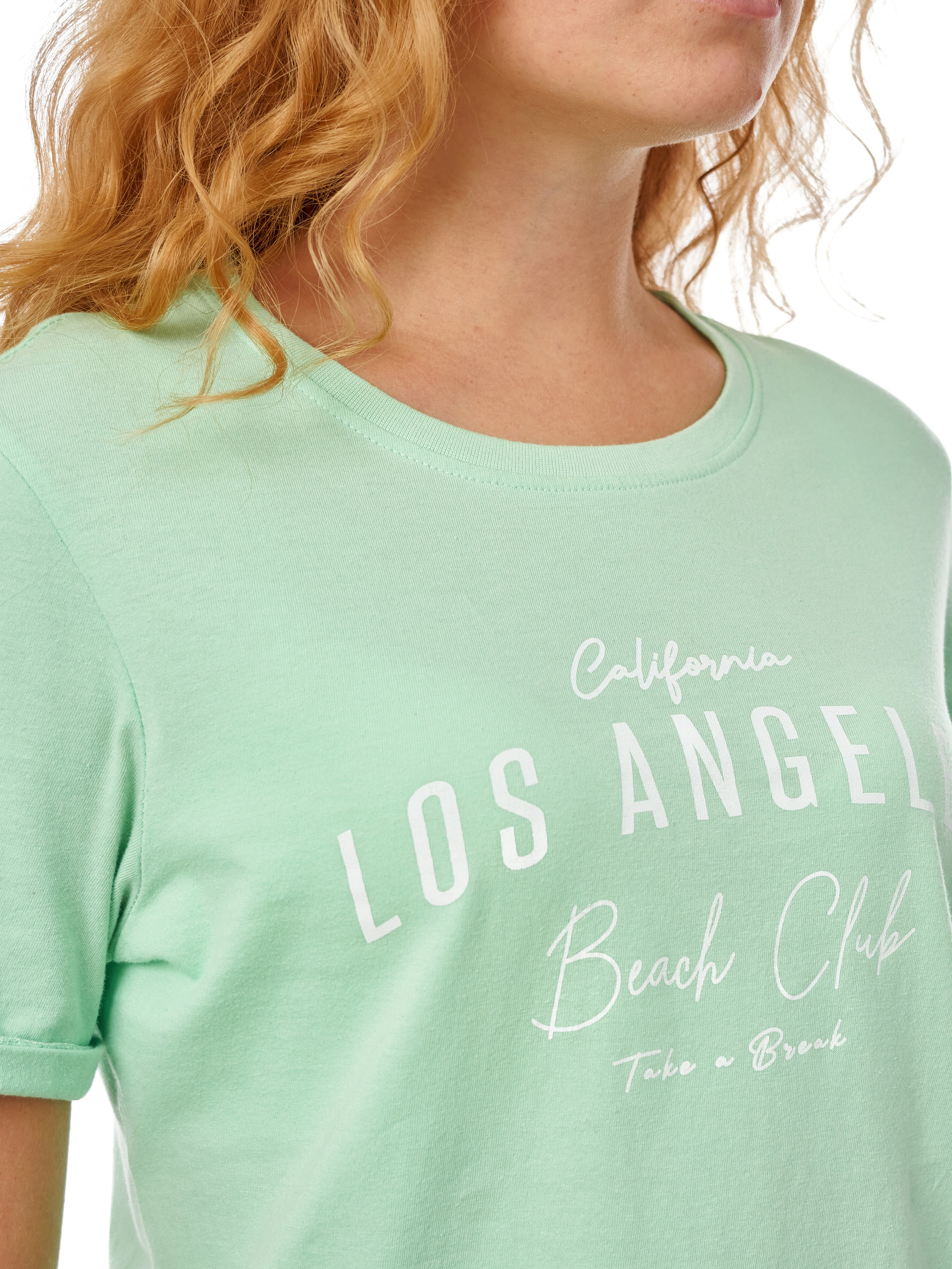 Джинсы женские. Каталожный предметный фотограф