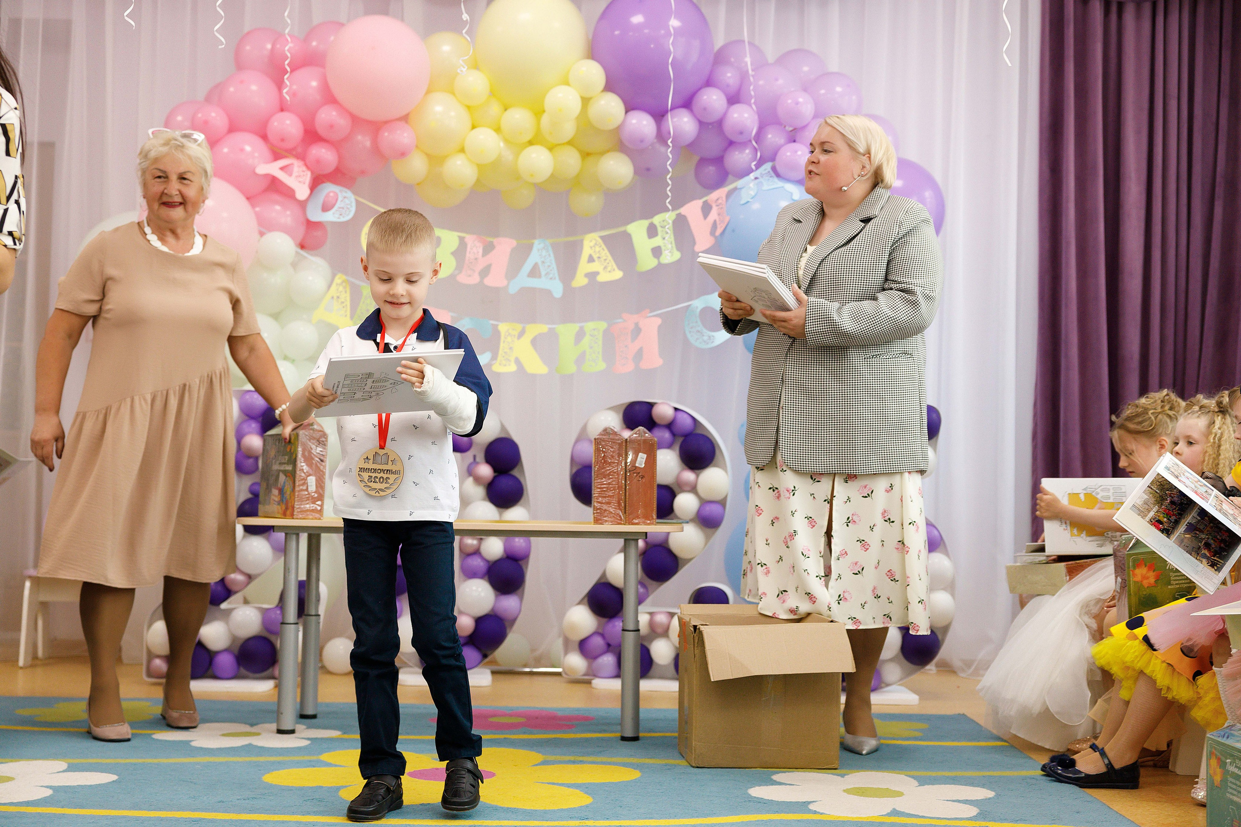 Выпускной детского сада № 179. Photoalbum-vl.ru