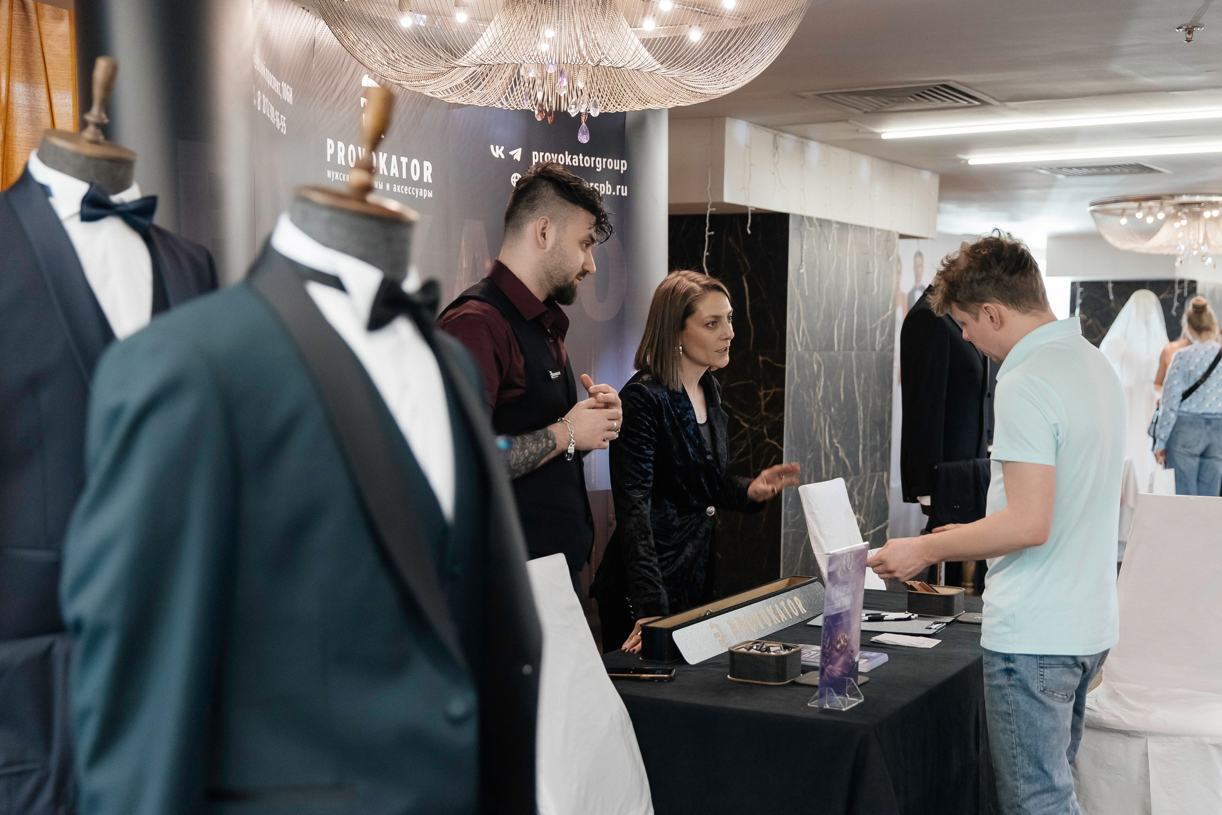 Свадебная выставка КОРОЛЕВСТВО СВАДЕБ. Фотограф в спб Александр Потапов