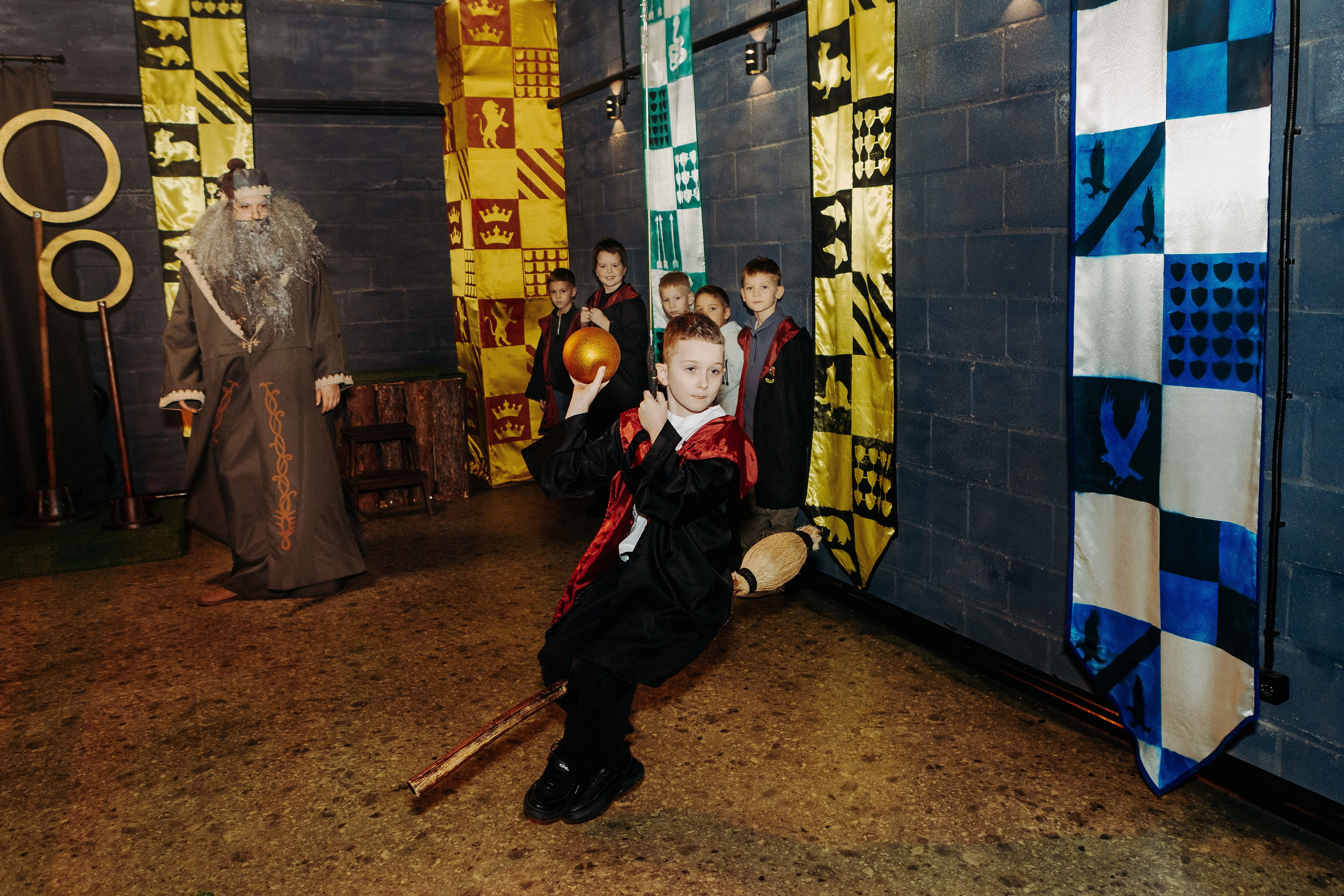 День рождения в стиле Гарри Поттера. Фотограф в Красноярске по выгодной цене