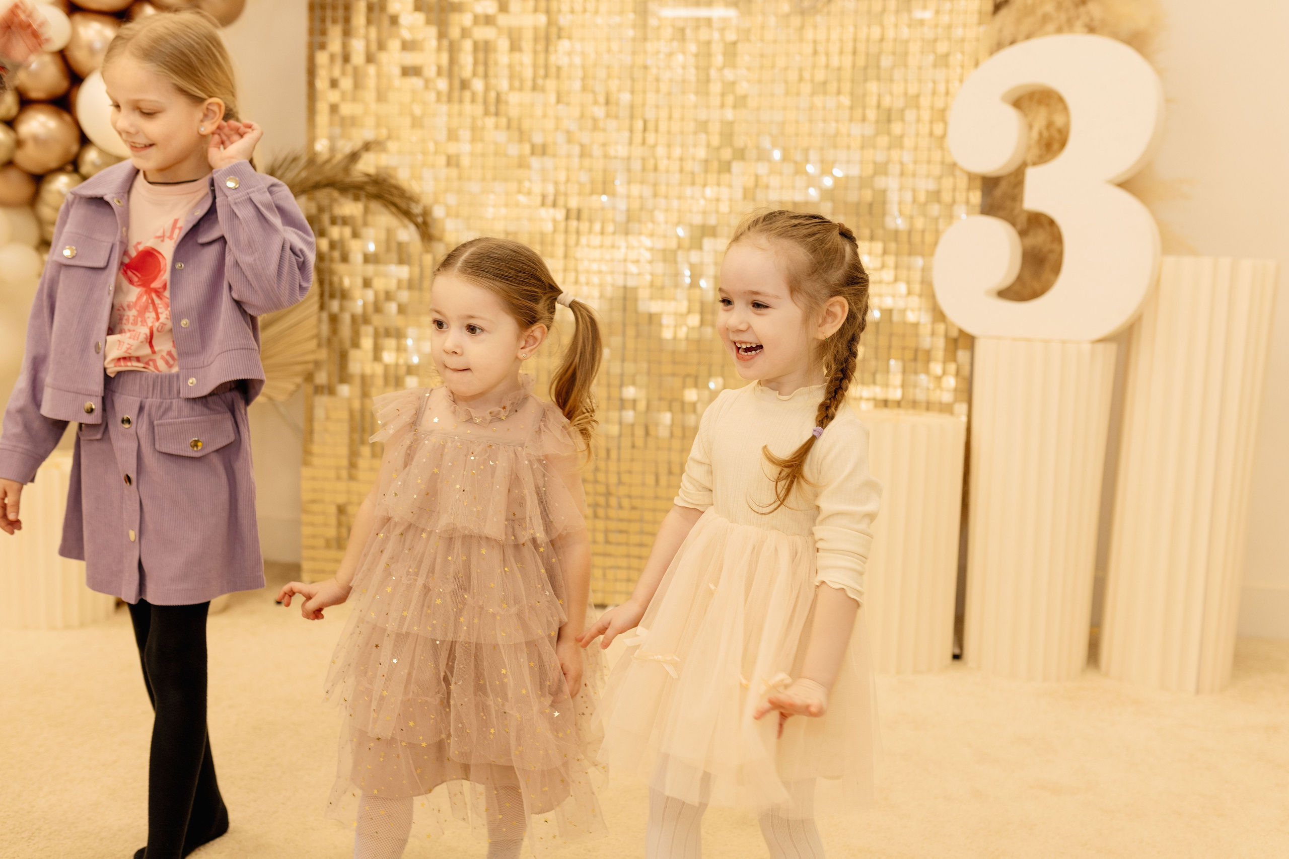 День рождения в Домми. Фотограф в Красноярске по выгодной цене