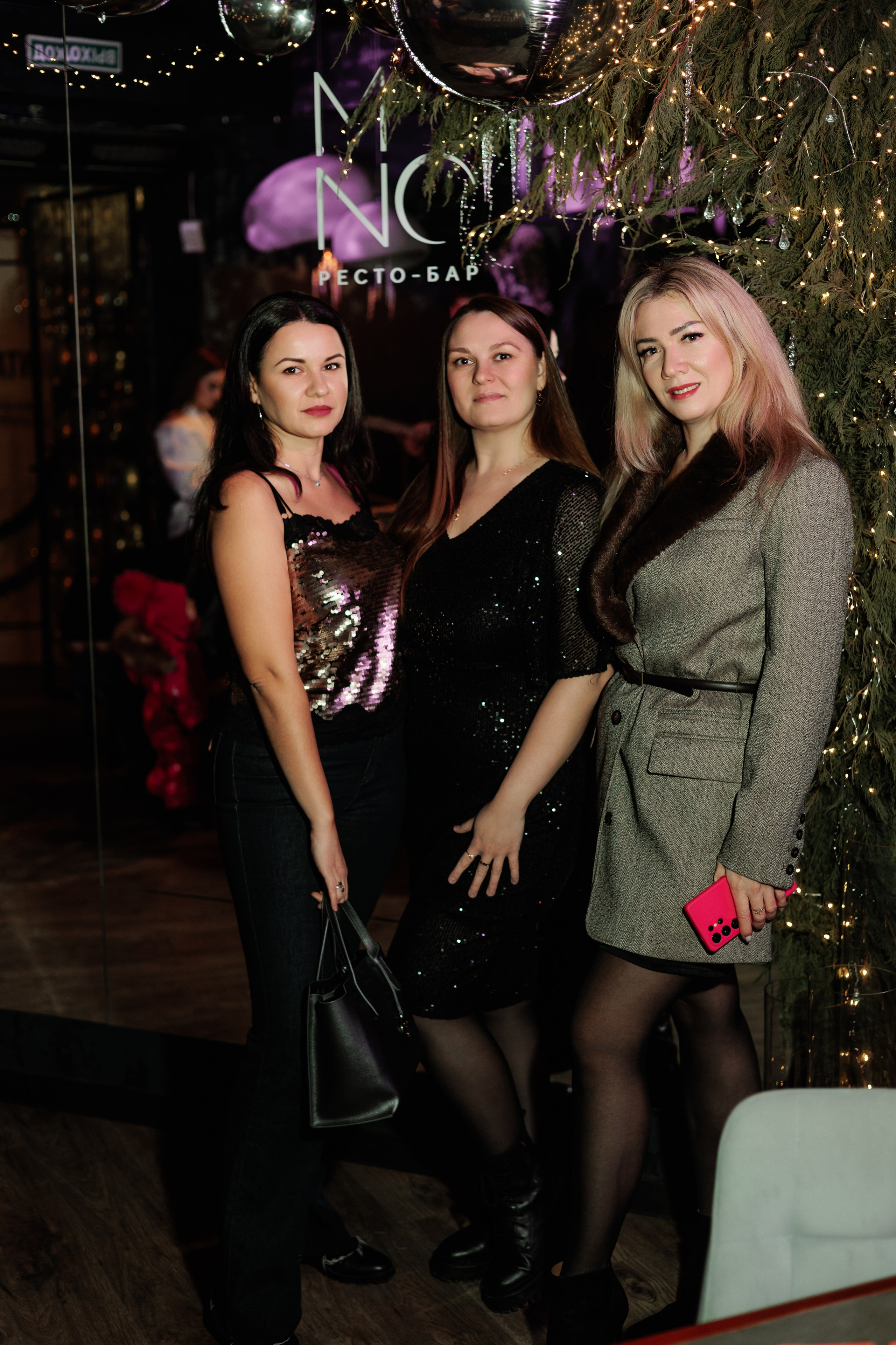 Репортаж Mona. Фотограф Саратов Анастасия