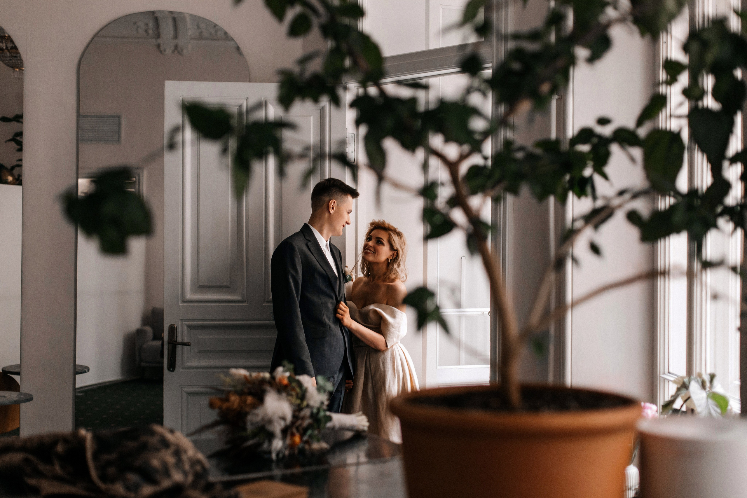 Свадьба для двоих с прогулкой в Выборге. Свадебный фотограф в Санкт-Петербурге Вика Стукачева