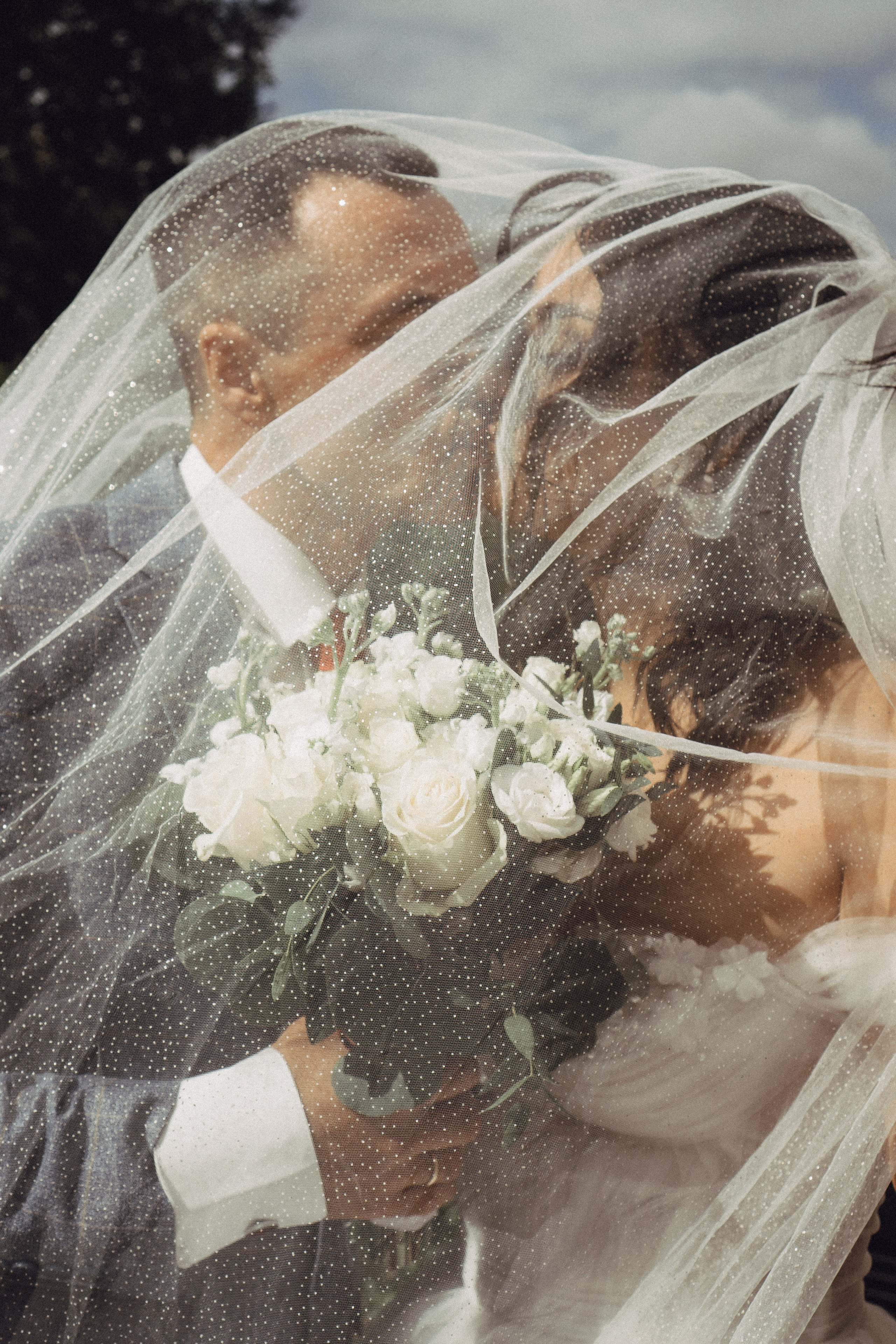 СВАДЕБНАЯ ПРОГУЛКА РЕСТОРАН МЫ ЖЕ НА ТЫ И ФОТОСЕССИИЯ С АВТОМОБИЛЕМ. Профессиональный фотограф, Санкт-Петербург — Виктория Богомолова