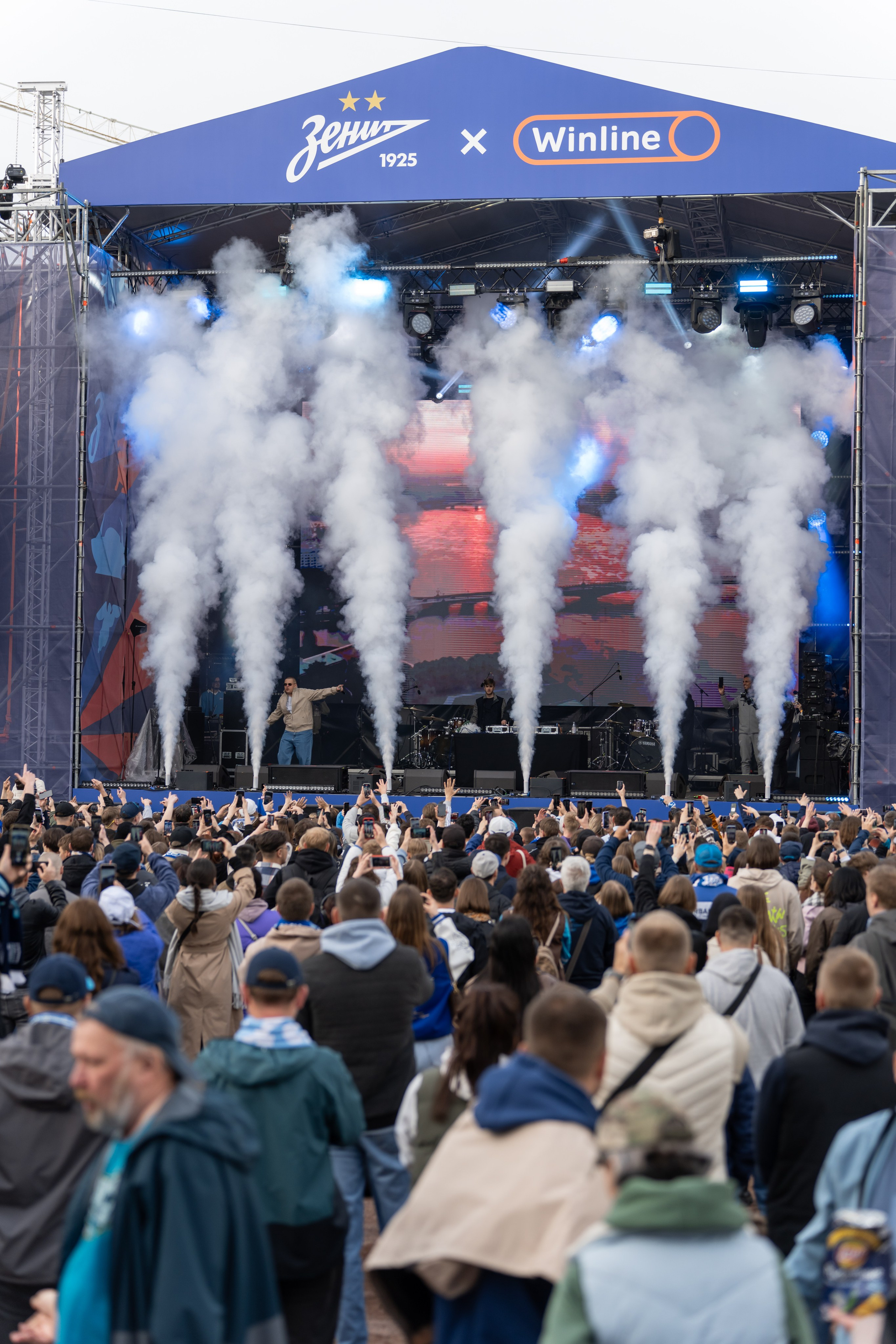 Зенит 100 лет. Андрей Сухинин репортажный свадебный фотограф Санкт-Петербург