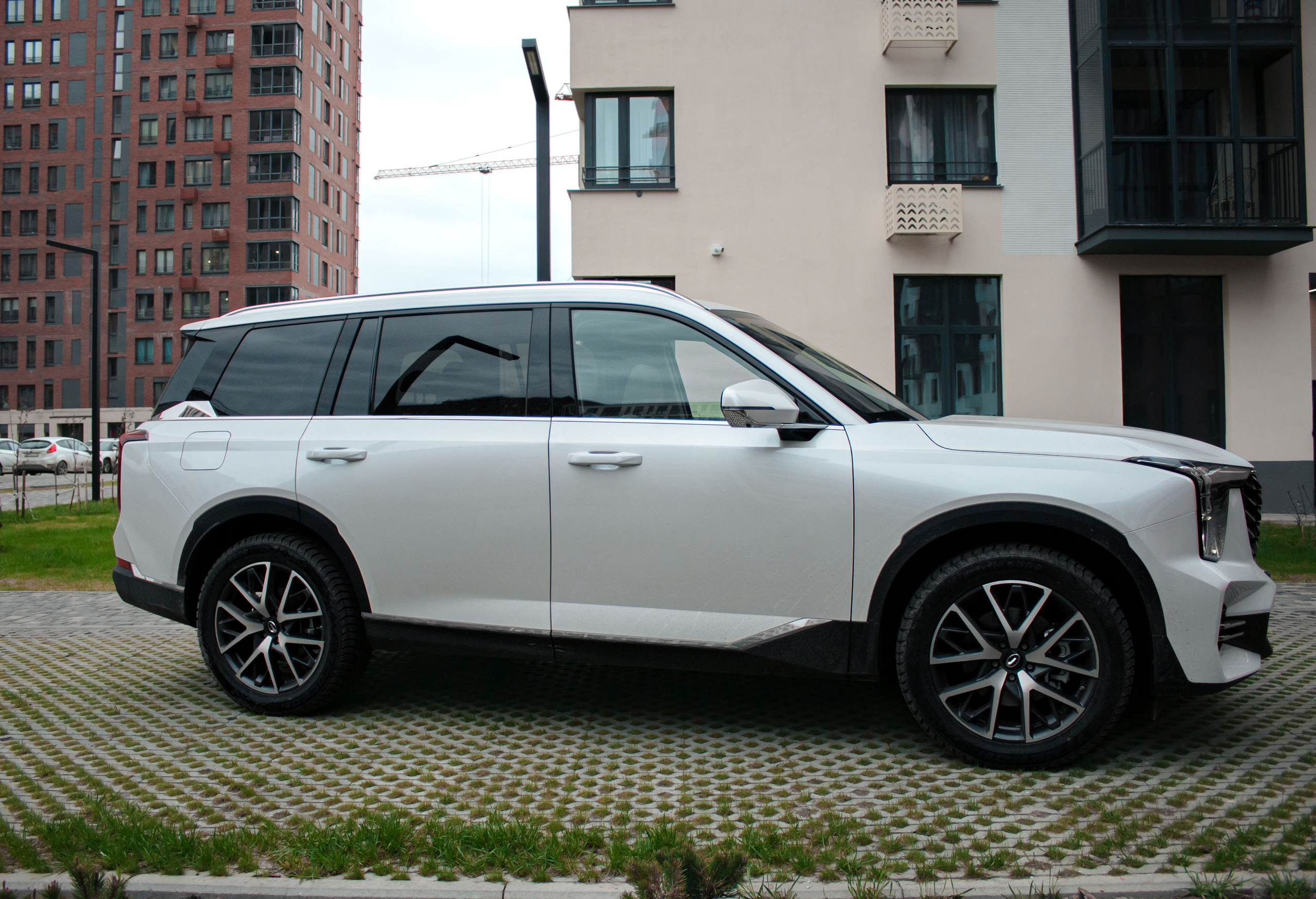 Бизнес съемка для автосалона GAC в городе Ижевск. Бизнес фотограф Ижевск — Назаров Роман