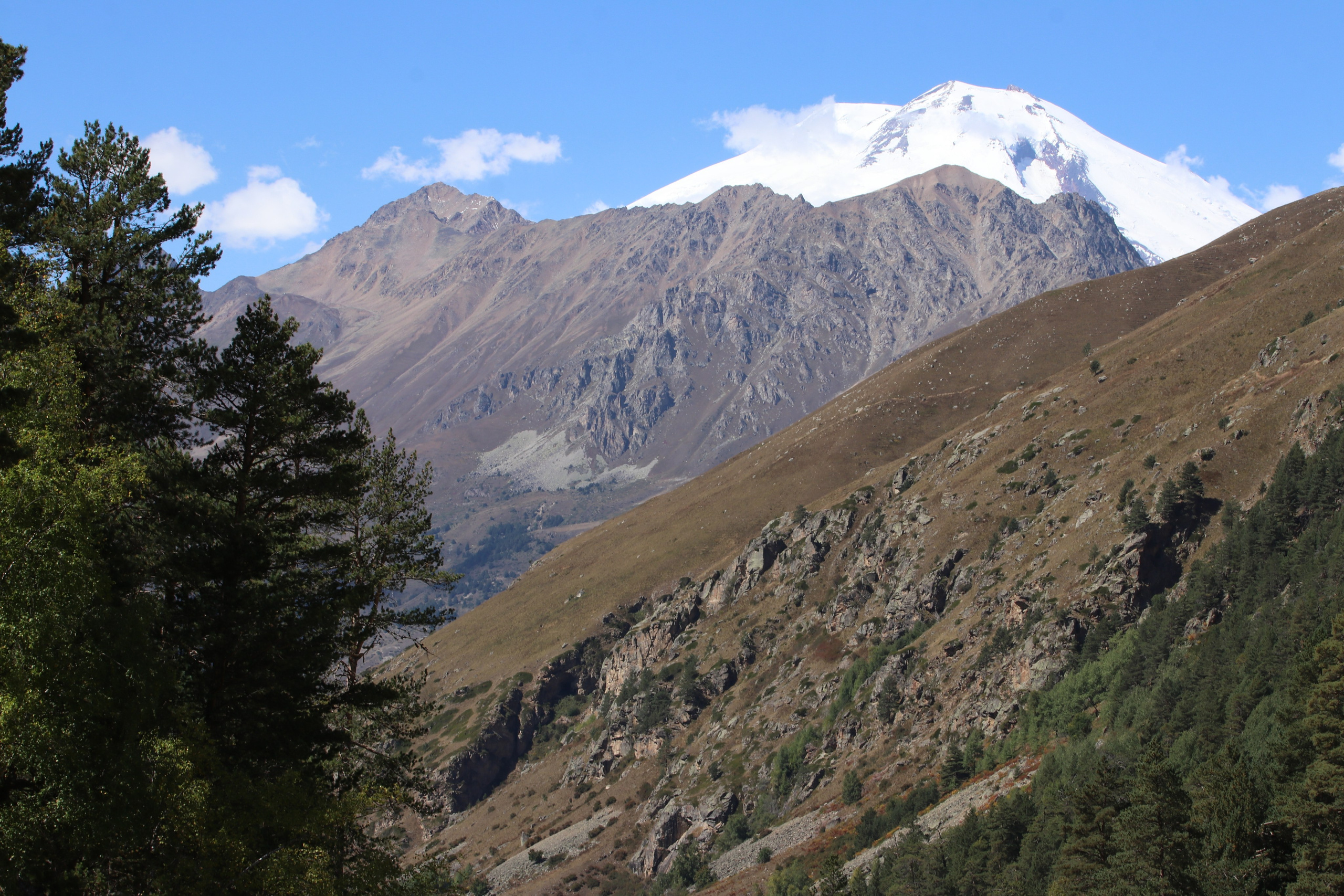 Приэльбрусье. Сентябрь 2023. Путешественник-фотограф из Санкт-Петербурга Татьяна Свистулина