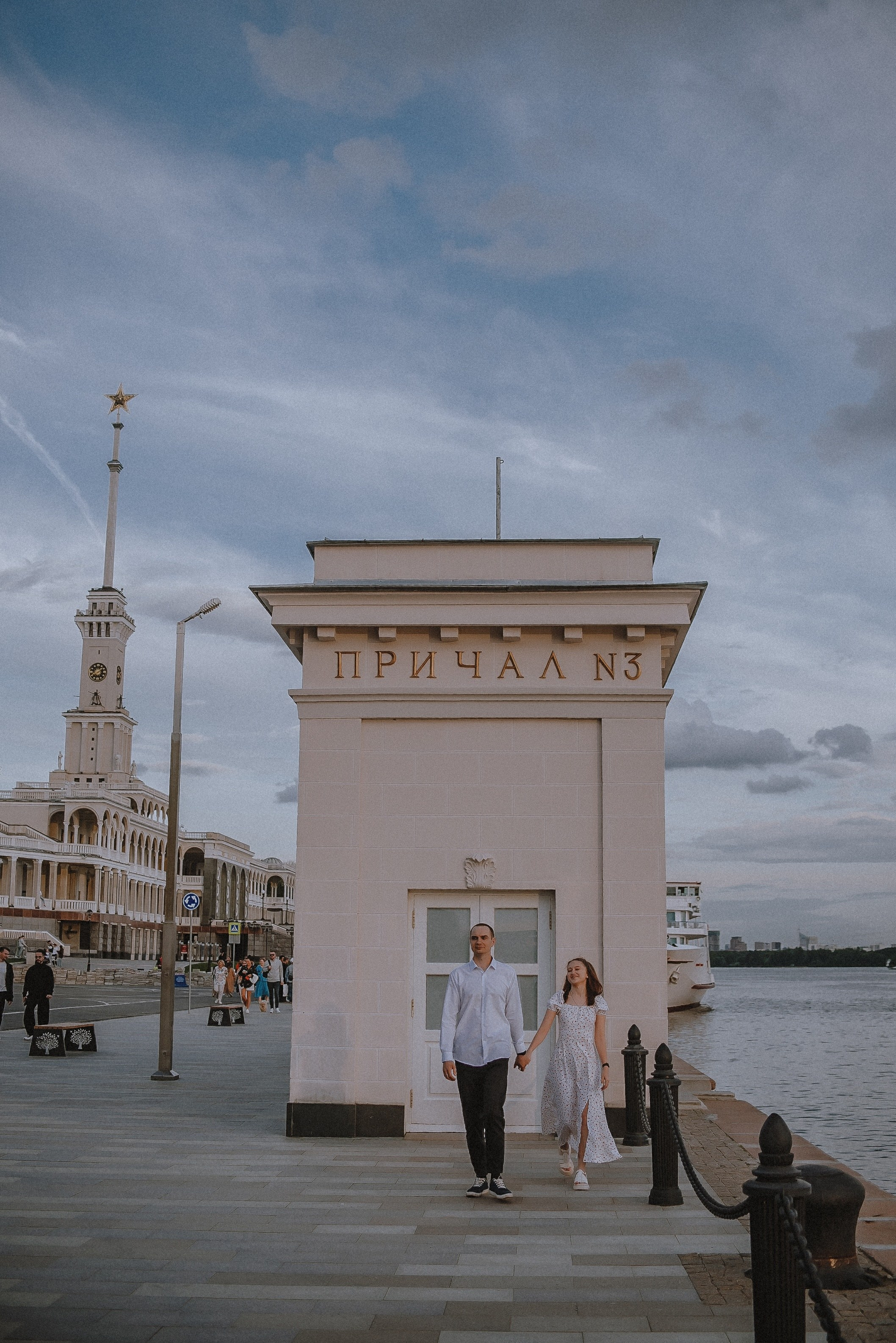 Северный речной вокзал. Свадебный и семейный фотограф в Москве Сажина Кристина КиМ. Свадебный оператор в Москве Сажин Максим
