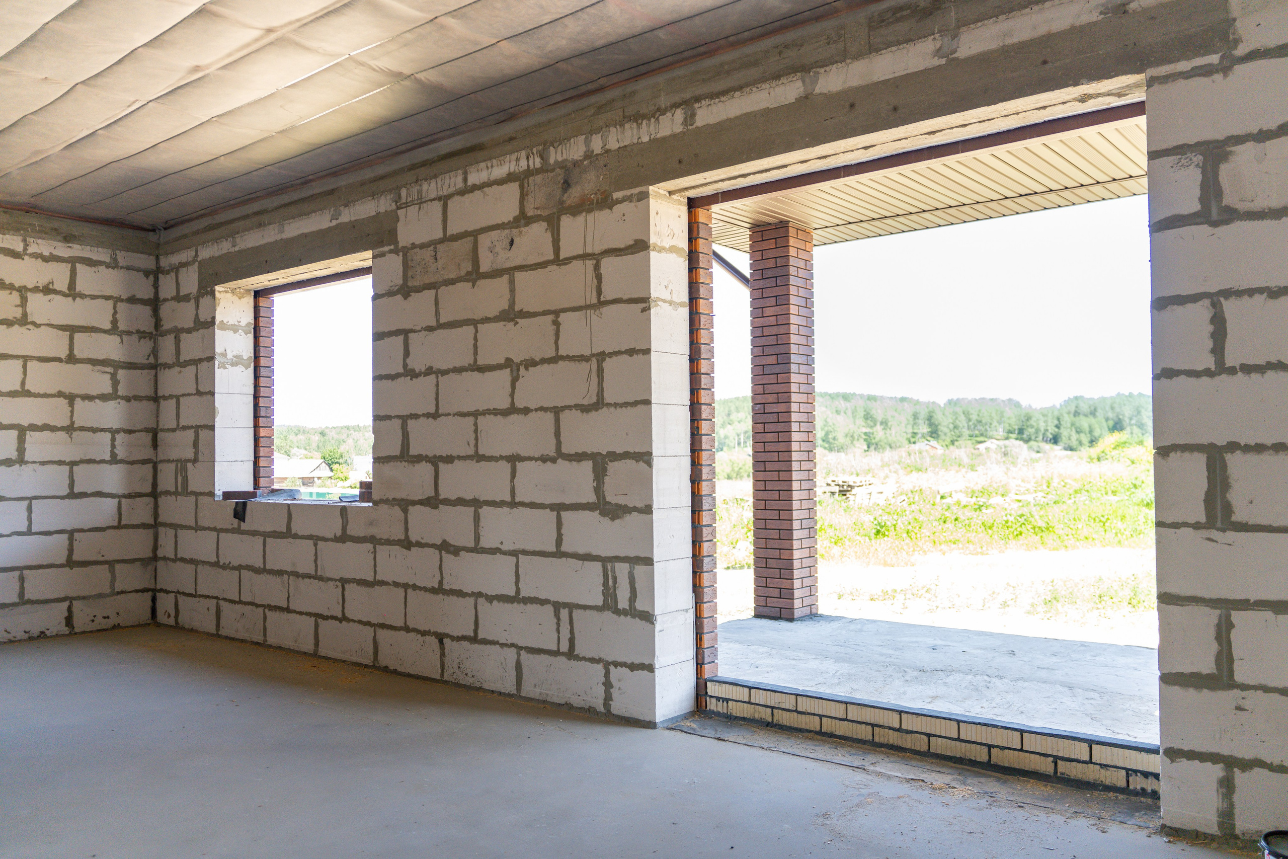 Внутри дома 