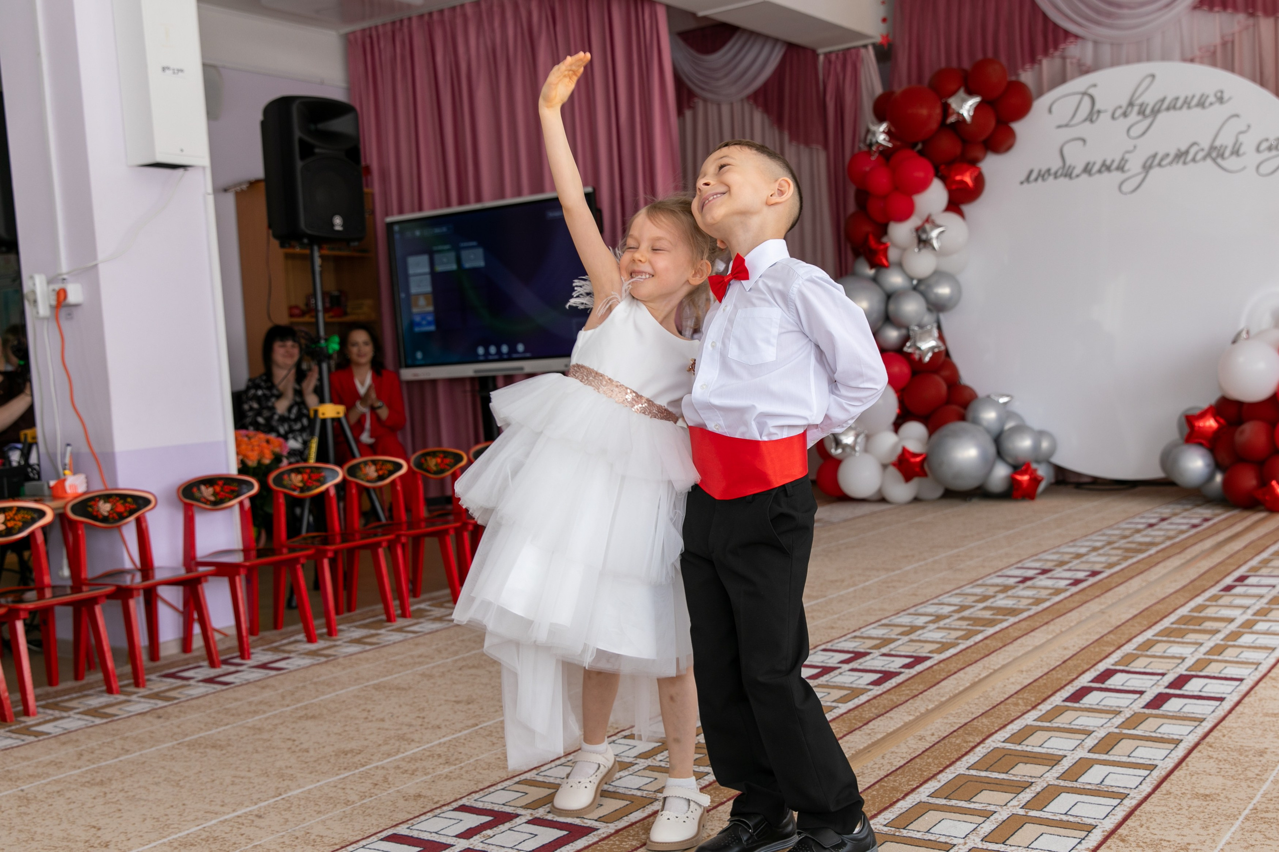 Выпускной Жемчужина 2025. Школьный и детский фотограф в Южно-Сахалинске Анастасия Лескова