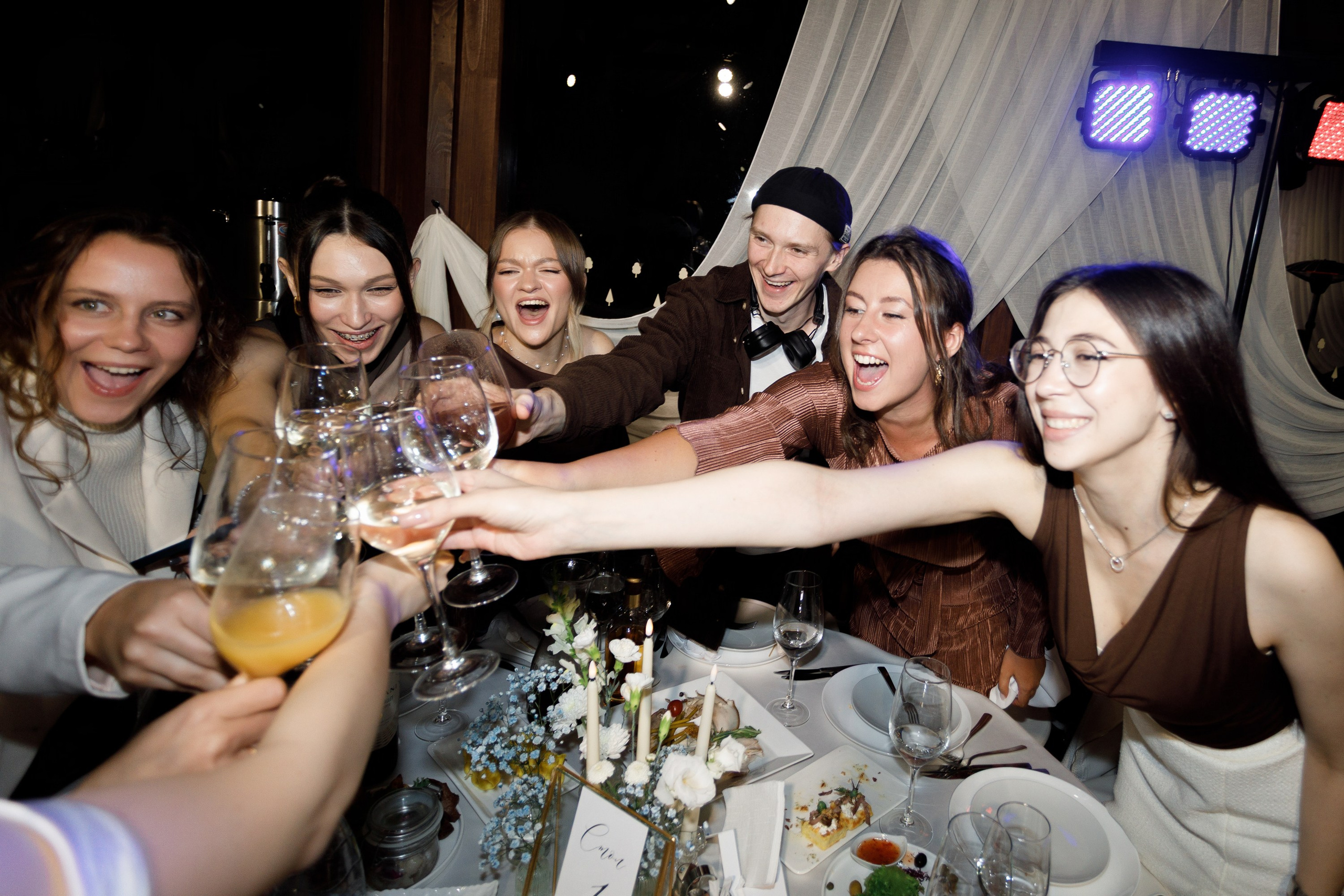 Максим и Александра. Свадебный фотограф в Ижевске Владимир Мещеряков