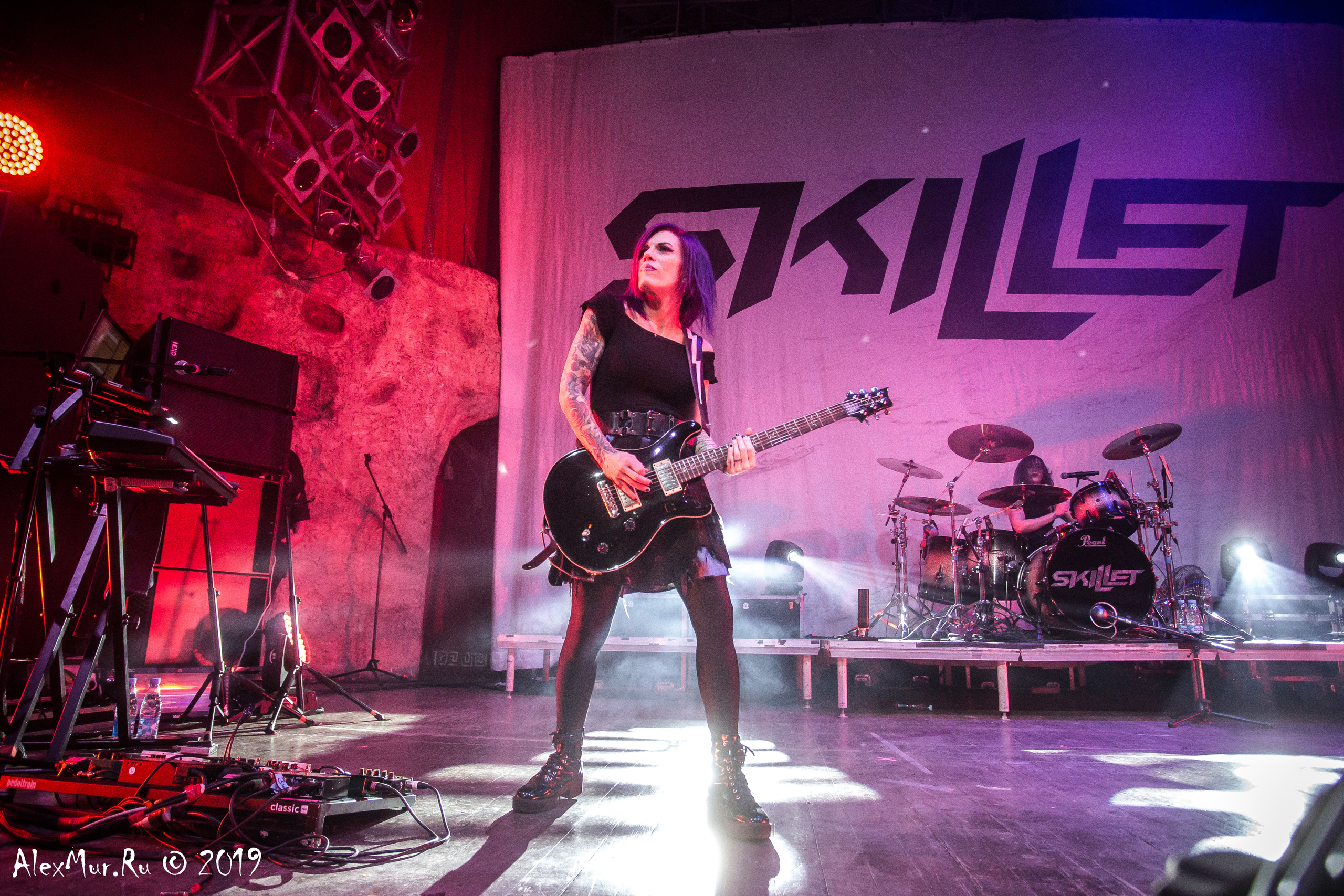 Концертное фото Уфа, Концертный фотограф Уфа, Концерт Уфа, Концертный фотограф Алексей Муравьёв, концертный фотограф Alex Mur, клубное фото Уфа, клубный фотограф Алексей Муравьёв, клубный фотограф Alex Mur, клубы Уфы, клуб Уфа, клуб Уфа, Огни Уфы, репортажная съёмка Уфа, фотосъёмка Уфа, Уфа концерт, Алексей Муравьёв, Alex Mur, Skillet Уфа, группа Skillet