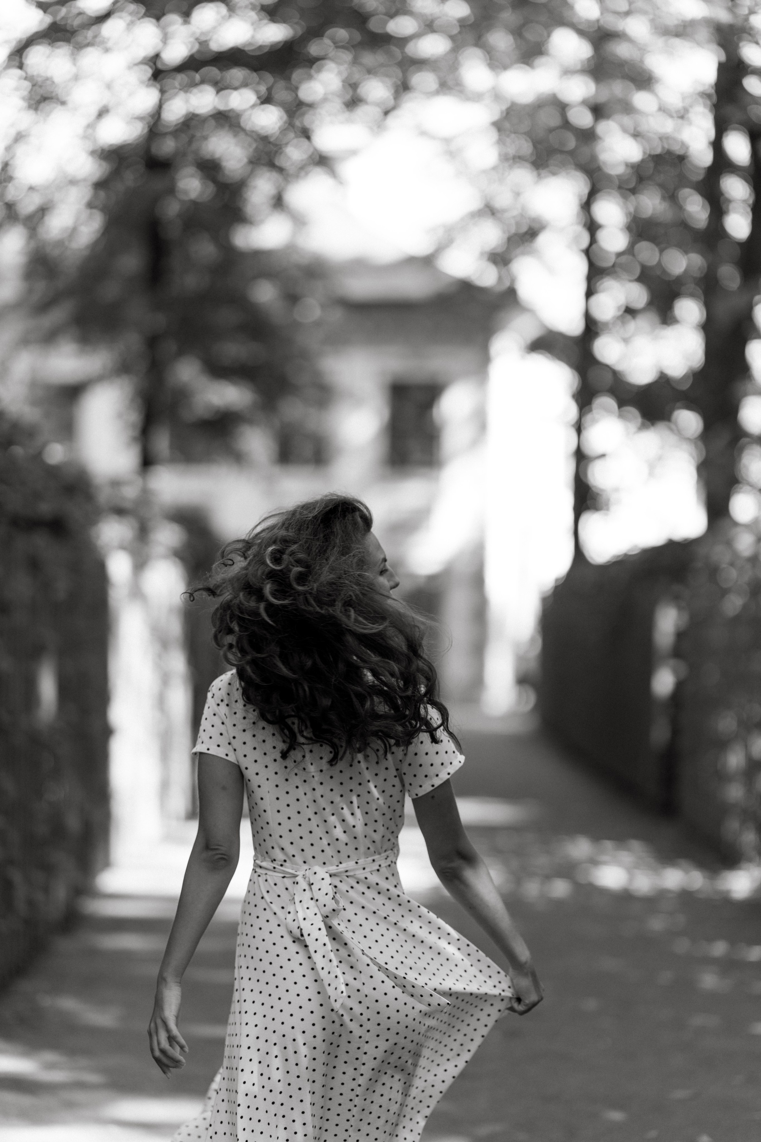 Виолетта в Летнем саду. Семейный и портретный фотограф в Санкт-Петербурге Татьяна Гримоть