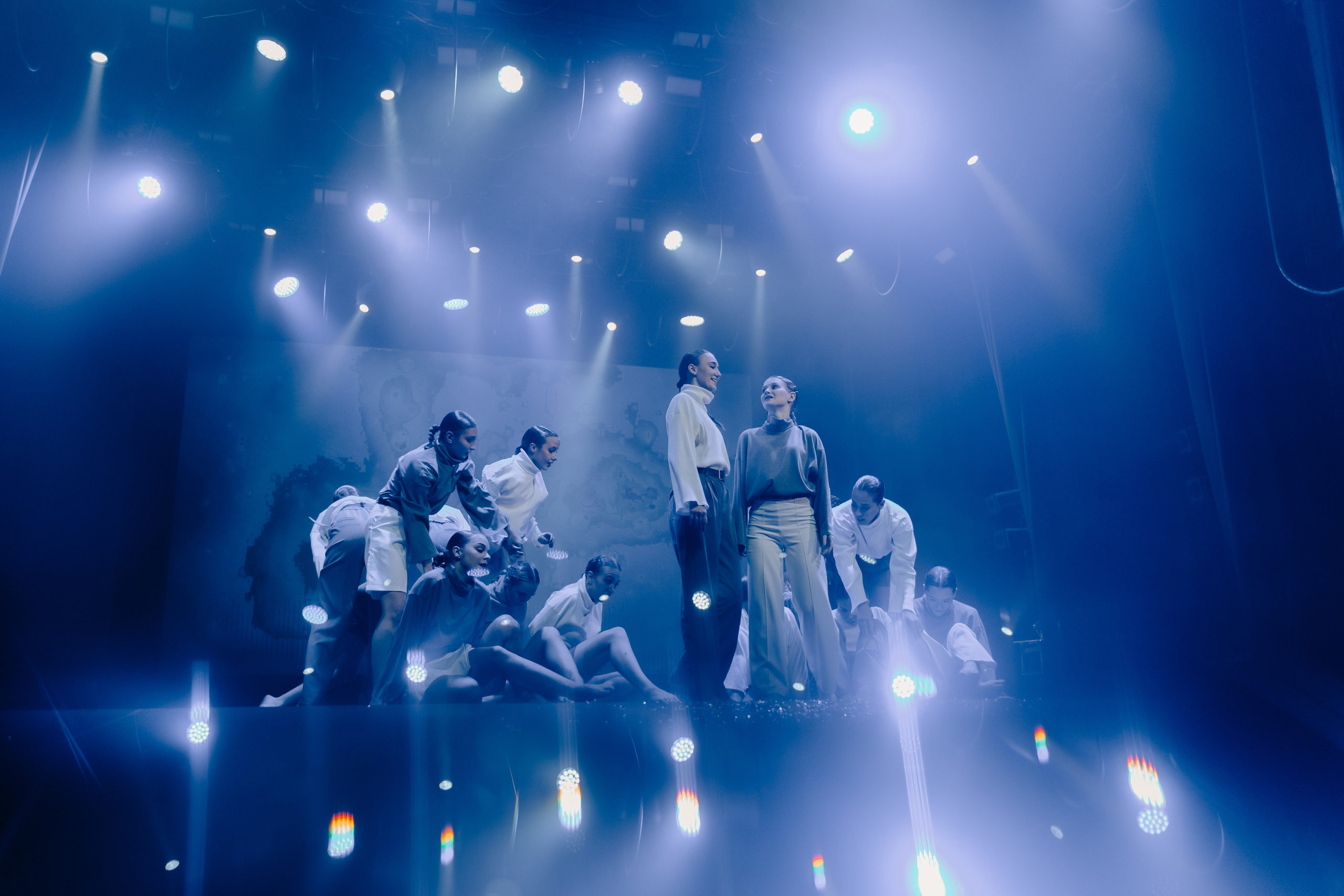 Спектакль «Песнь сирен». Главная